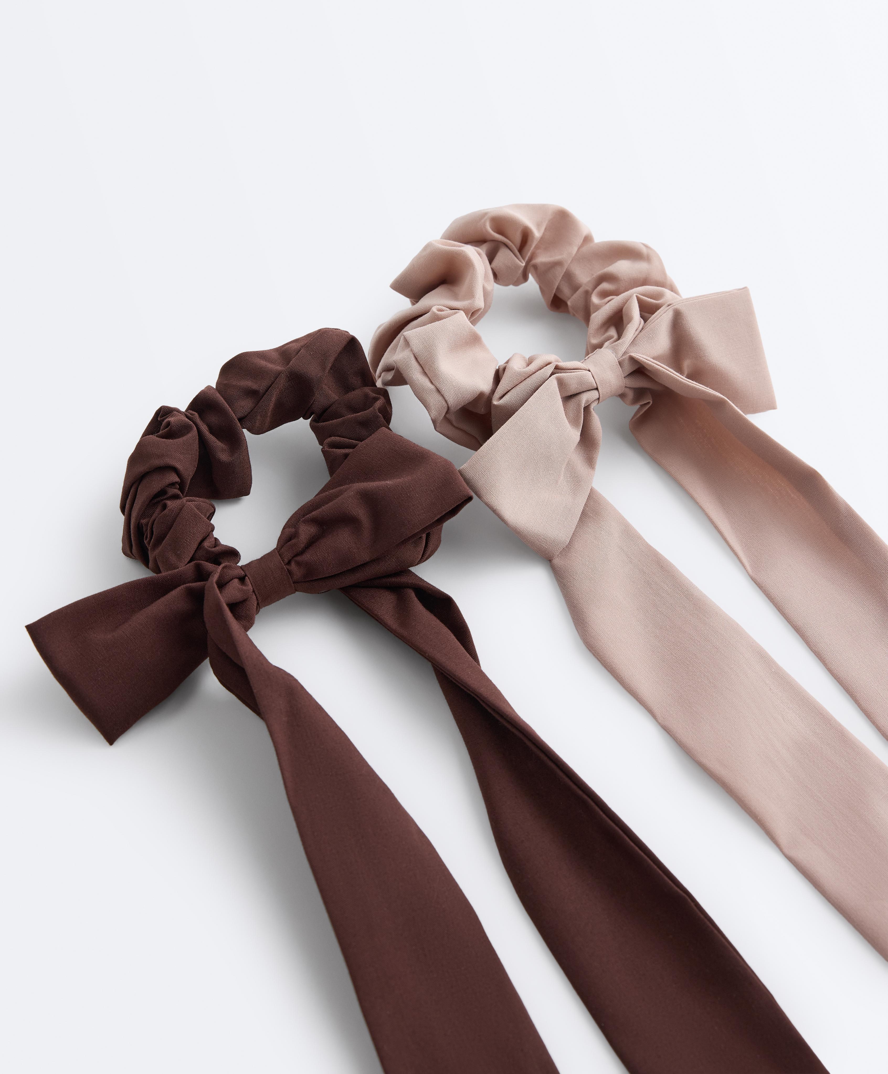 2 long bow hair scrunchies — TAN