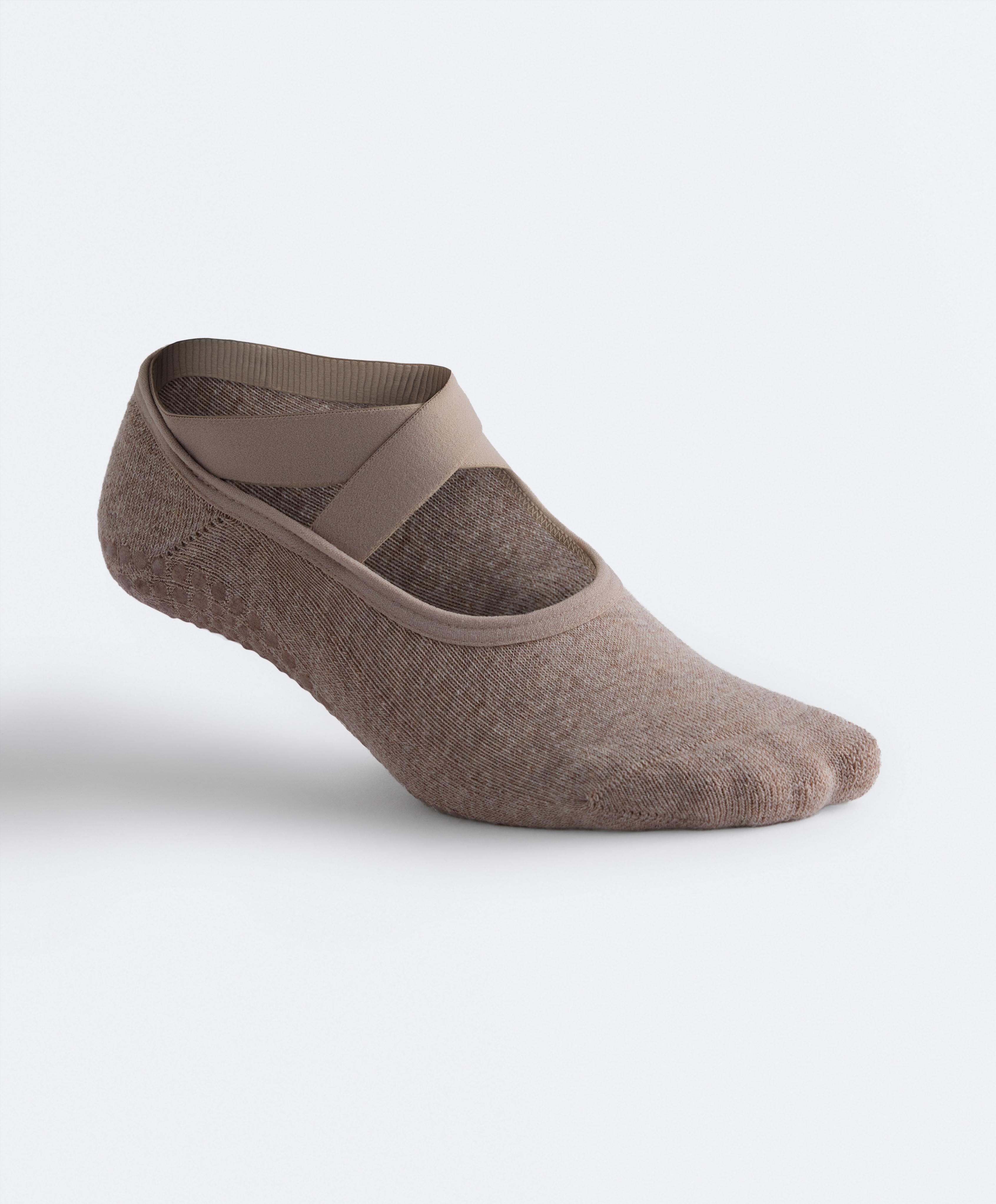 2 pairs of padded cotton blend yoga and Pilates socks with crossover straps — PALE TAN