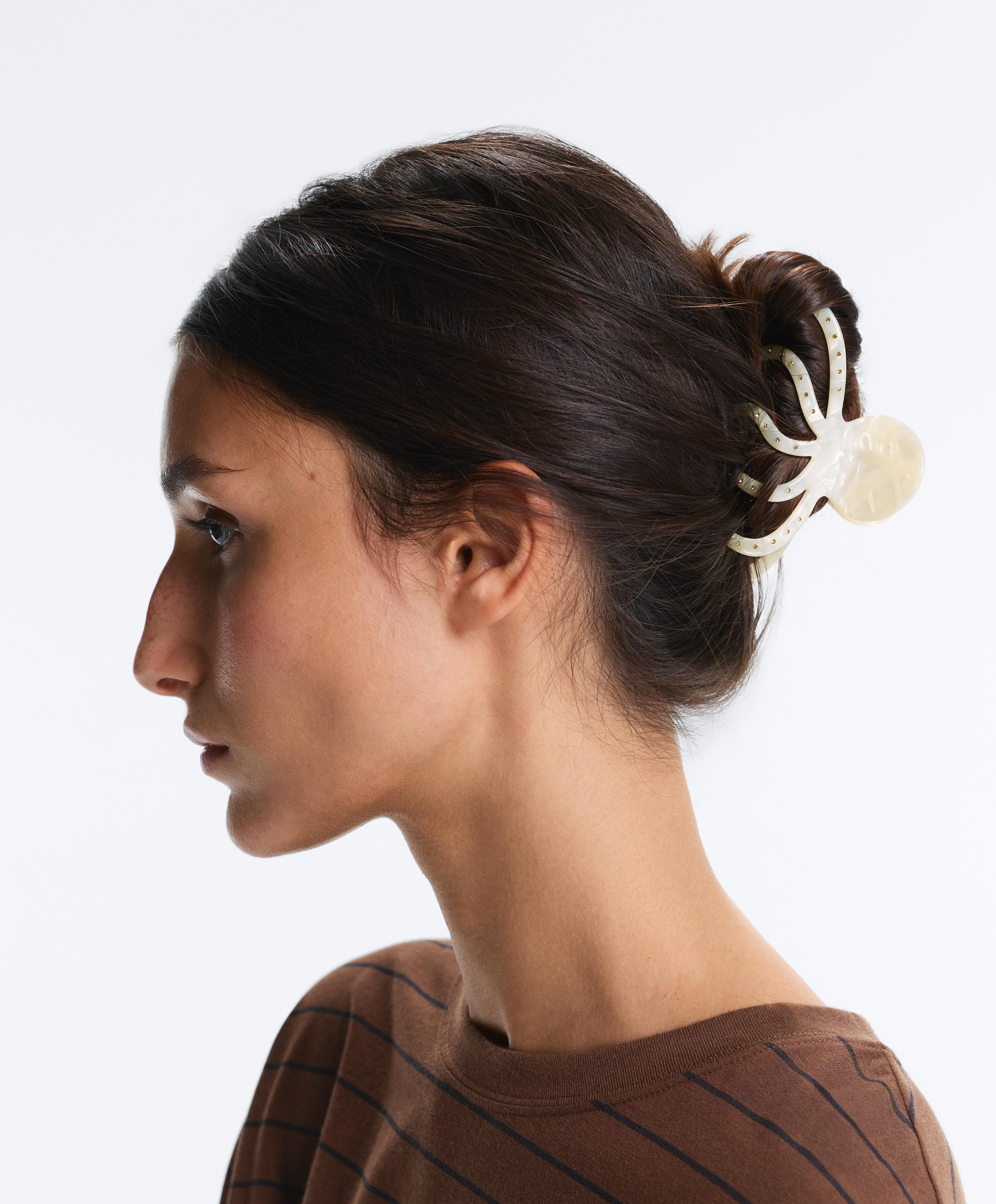 Silhouette hair clip