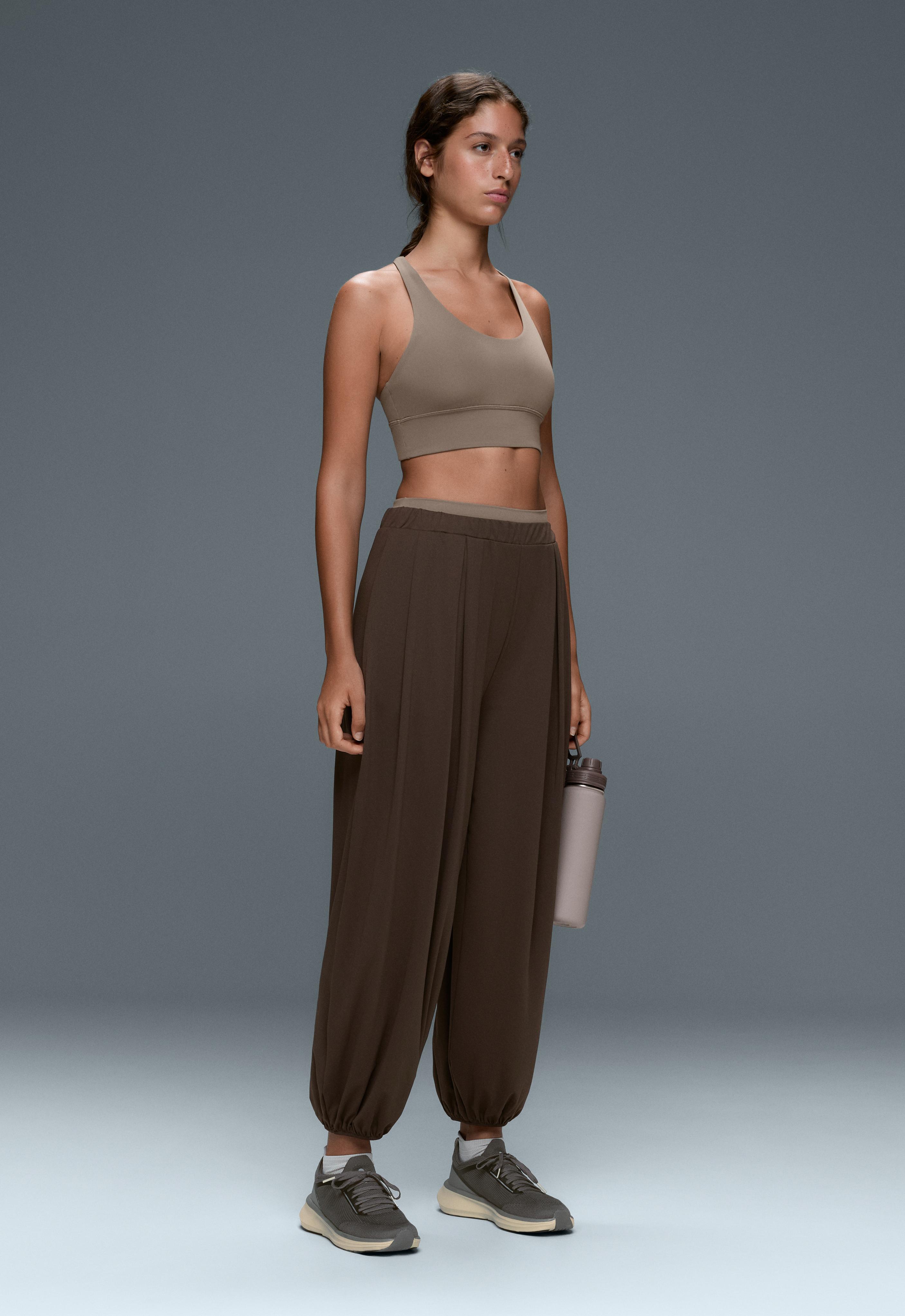 Comfortlux High rise Jogger mit Falten Comfortlux High rise Jogger mit Falten