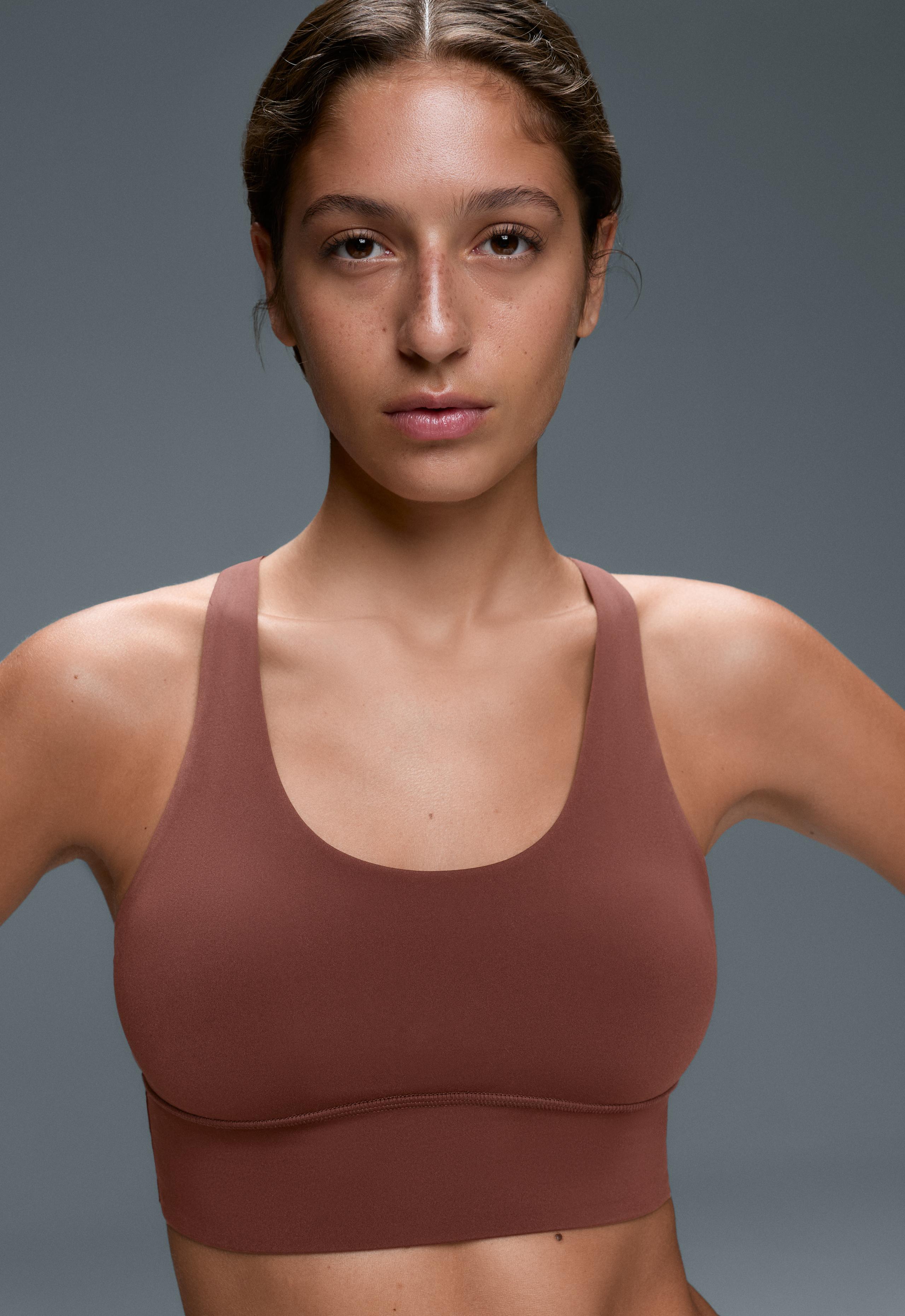 Medium support Comfortlux sports bra with cup - TERRACOTTA