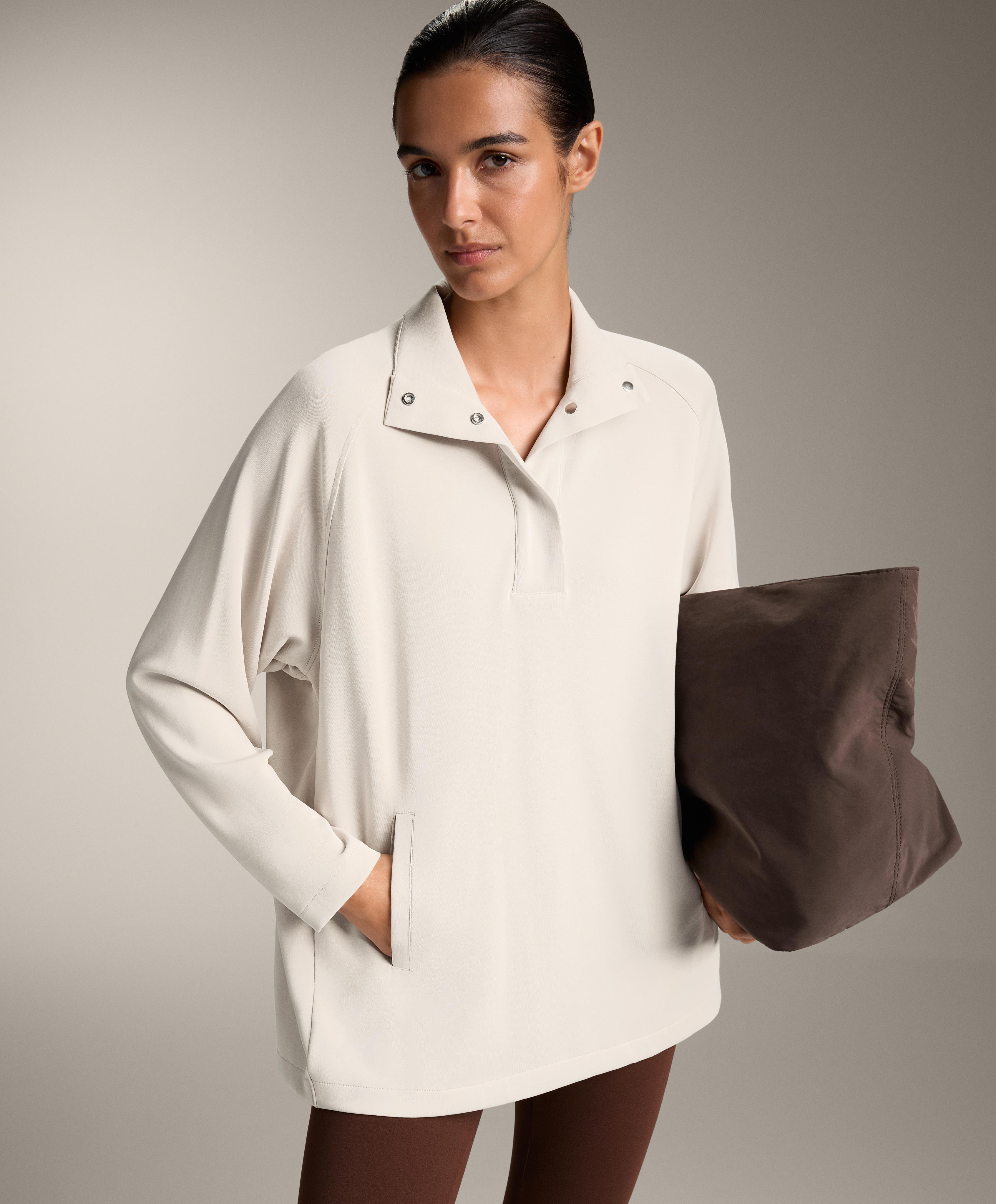 Long back pleat sweatshirt with soft-touch modal