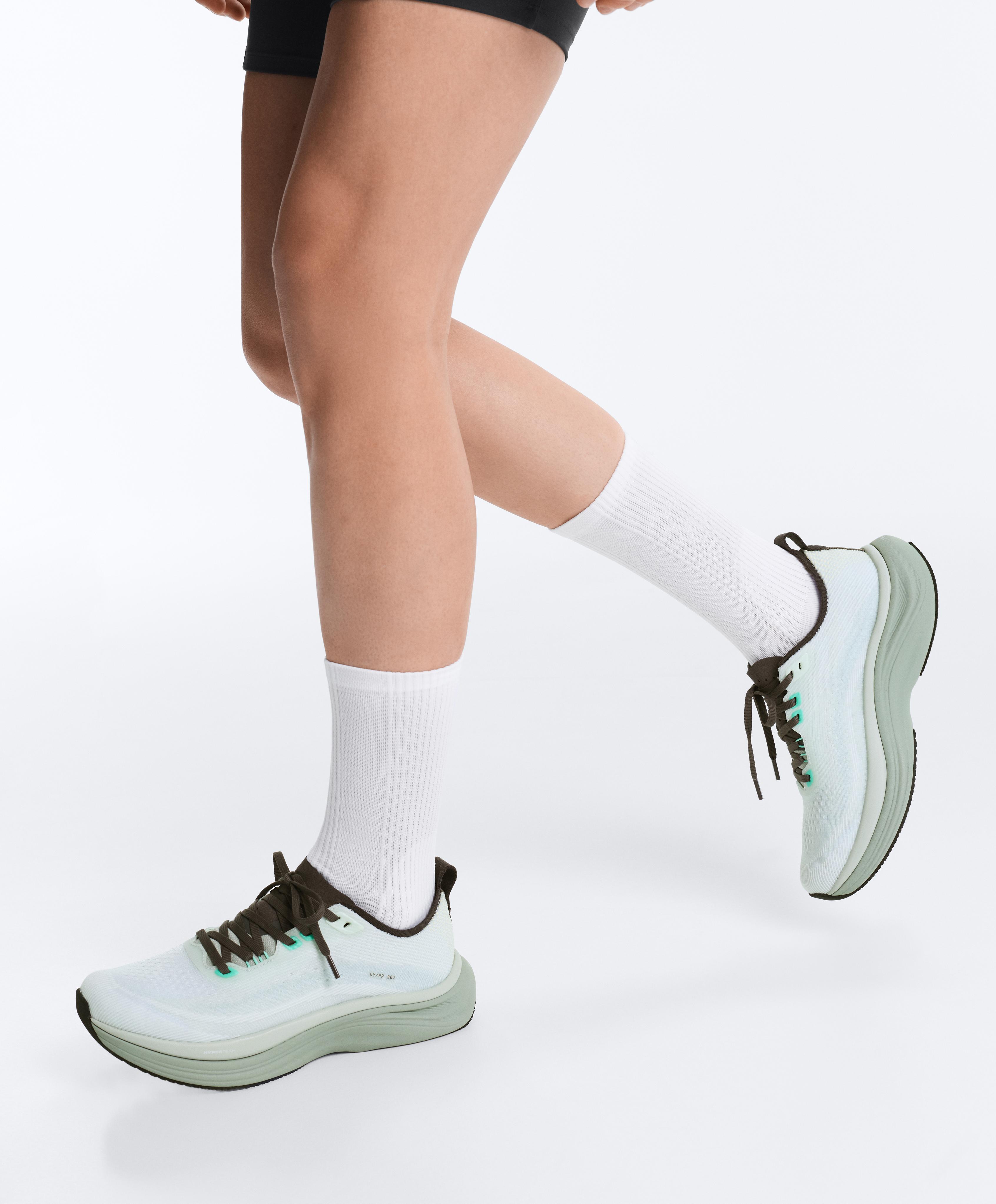 OY/PR 907 Running Trainers — SEA GREEN