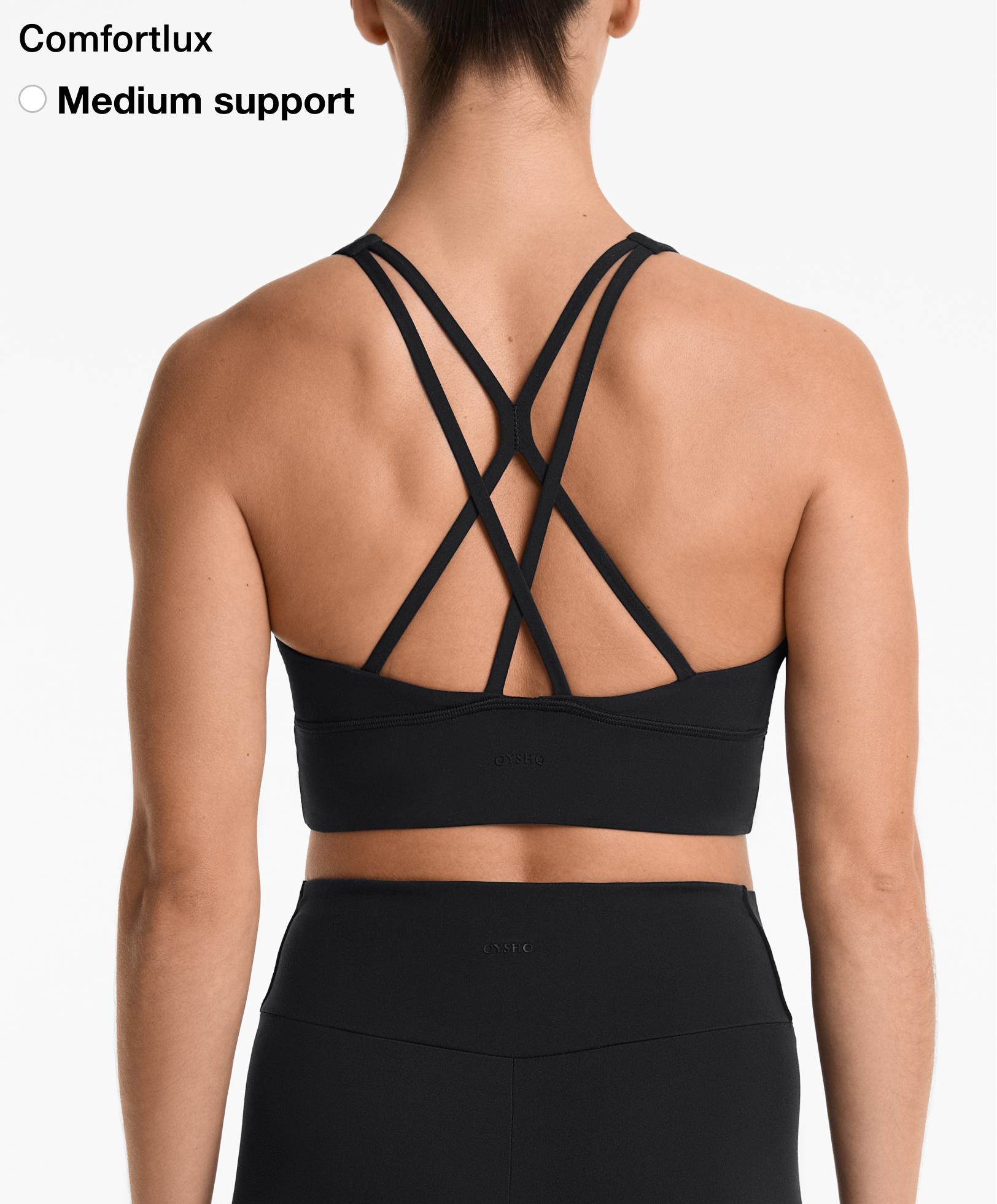 Medium-support Comfortlux sports bra with cups