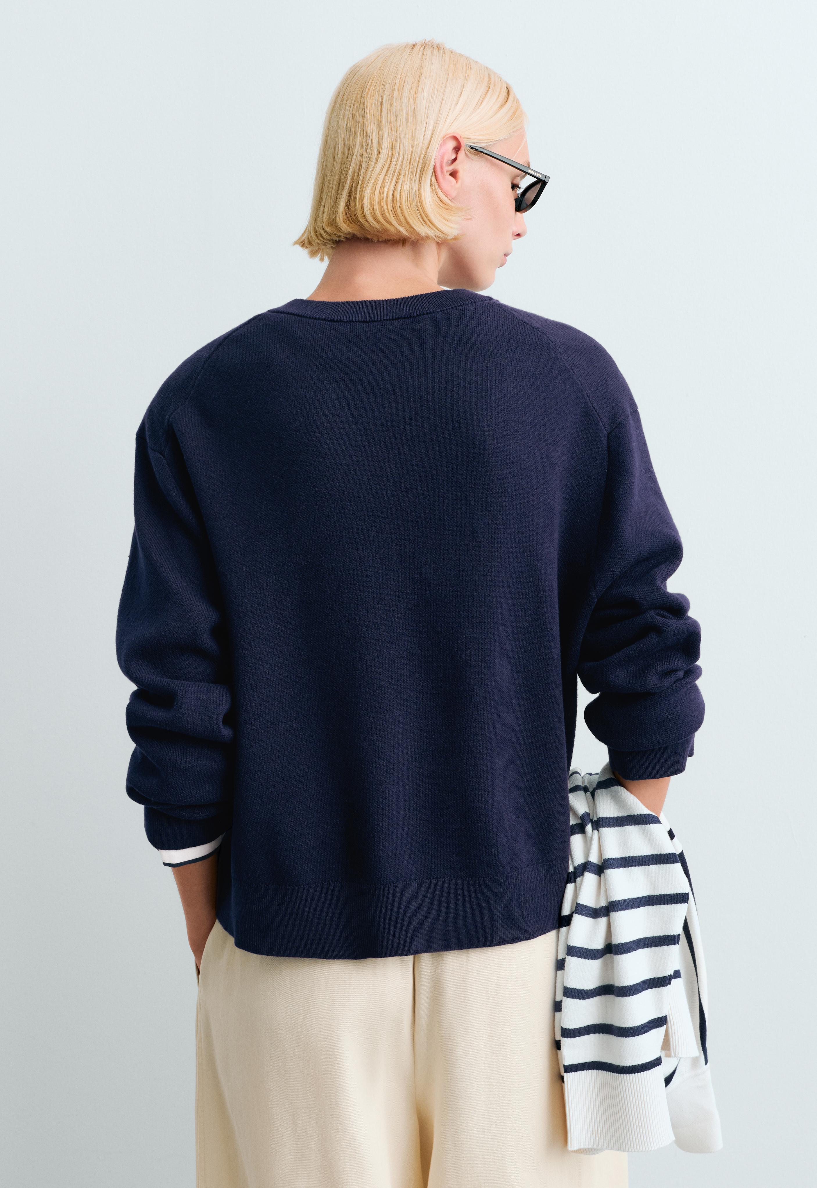 Cotton blend V-neck knit jumper — NAVY BLUE