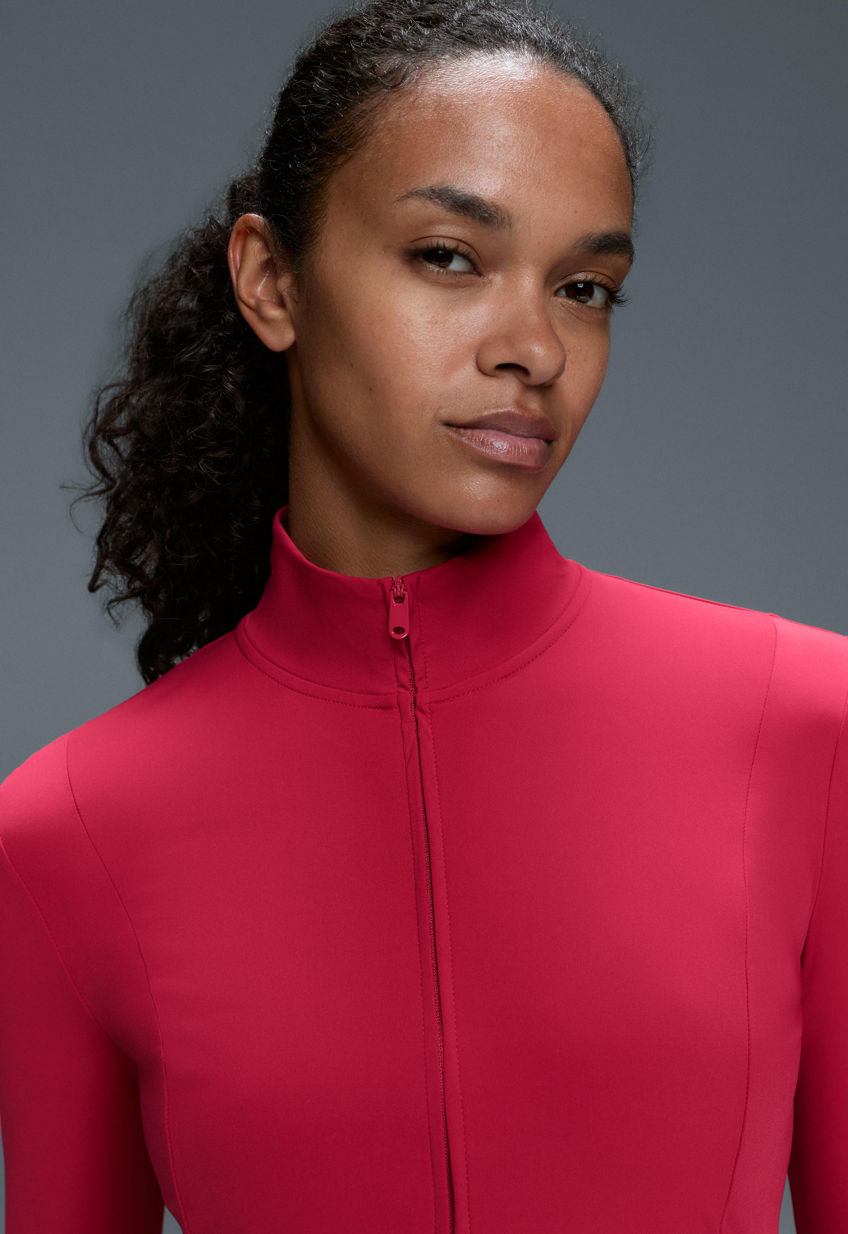 Short Light Touch technical jacket — RED