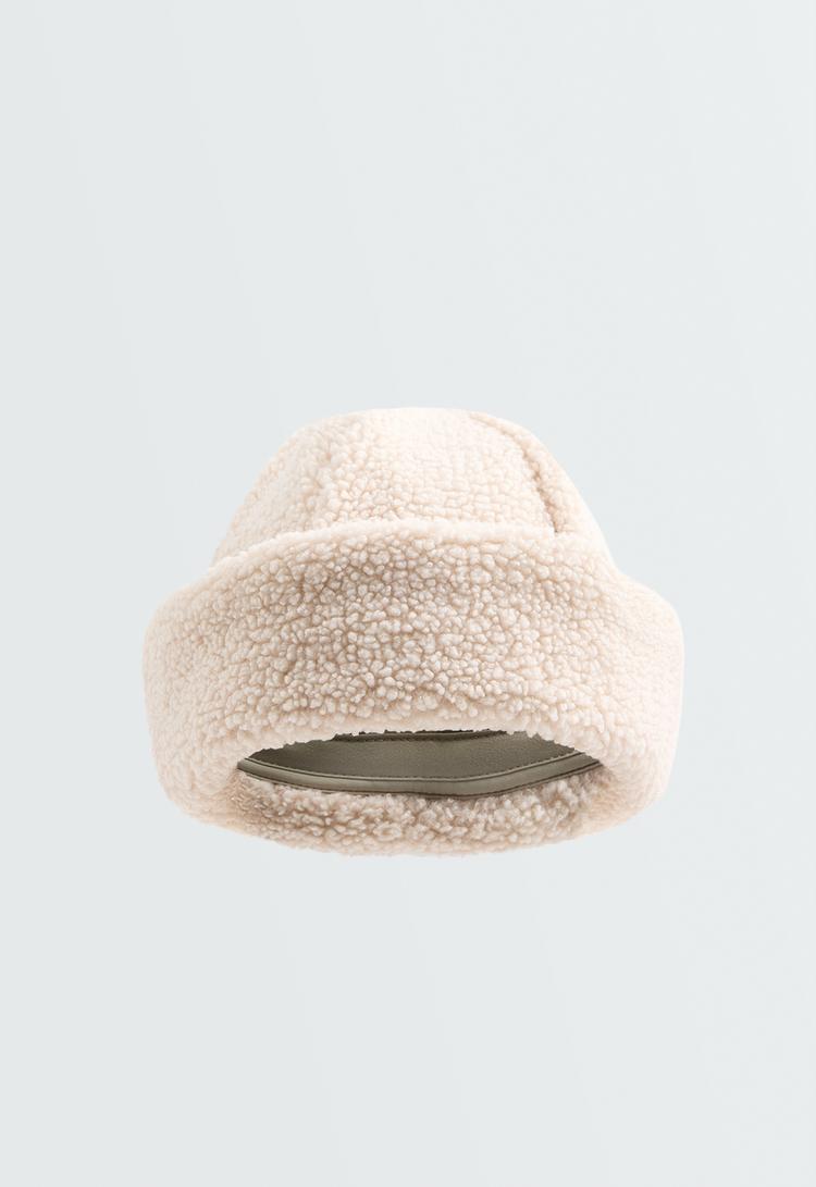 Faux-shearling turn-up beanie — CREAM