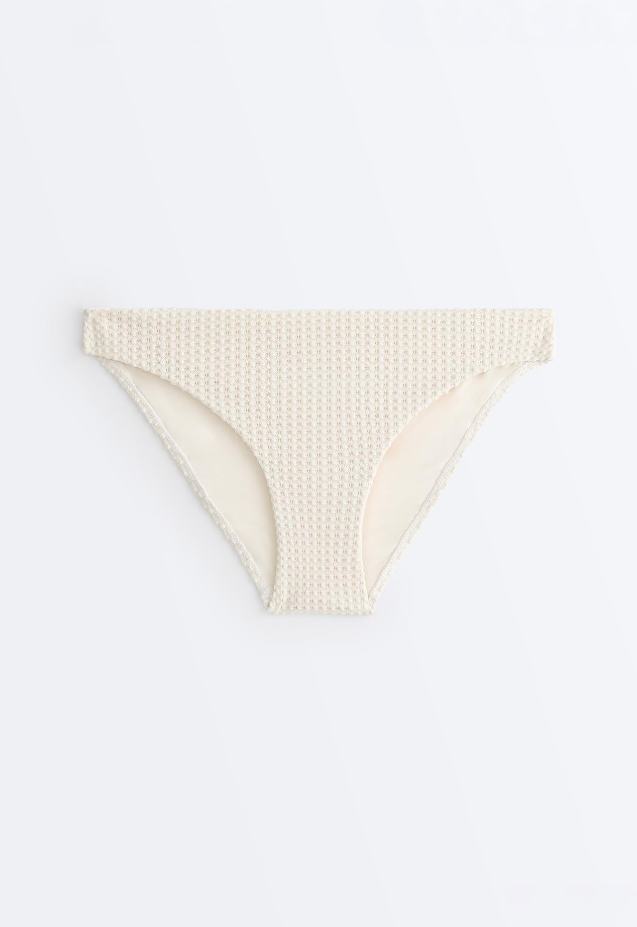 Bubble-texture crochet classic bikini briefs — ECRU