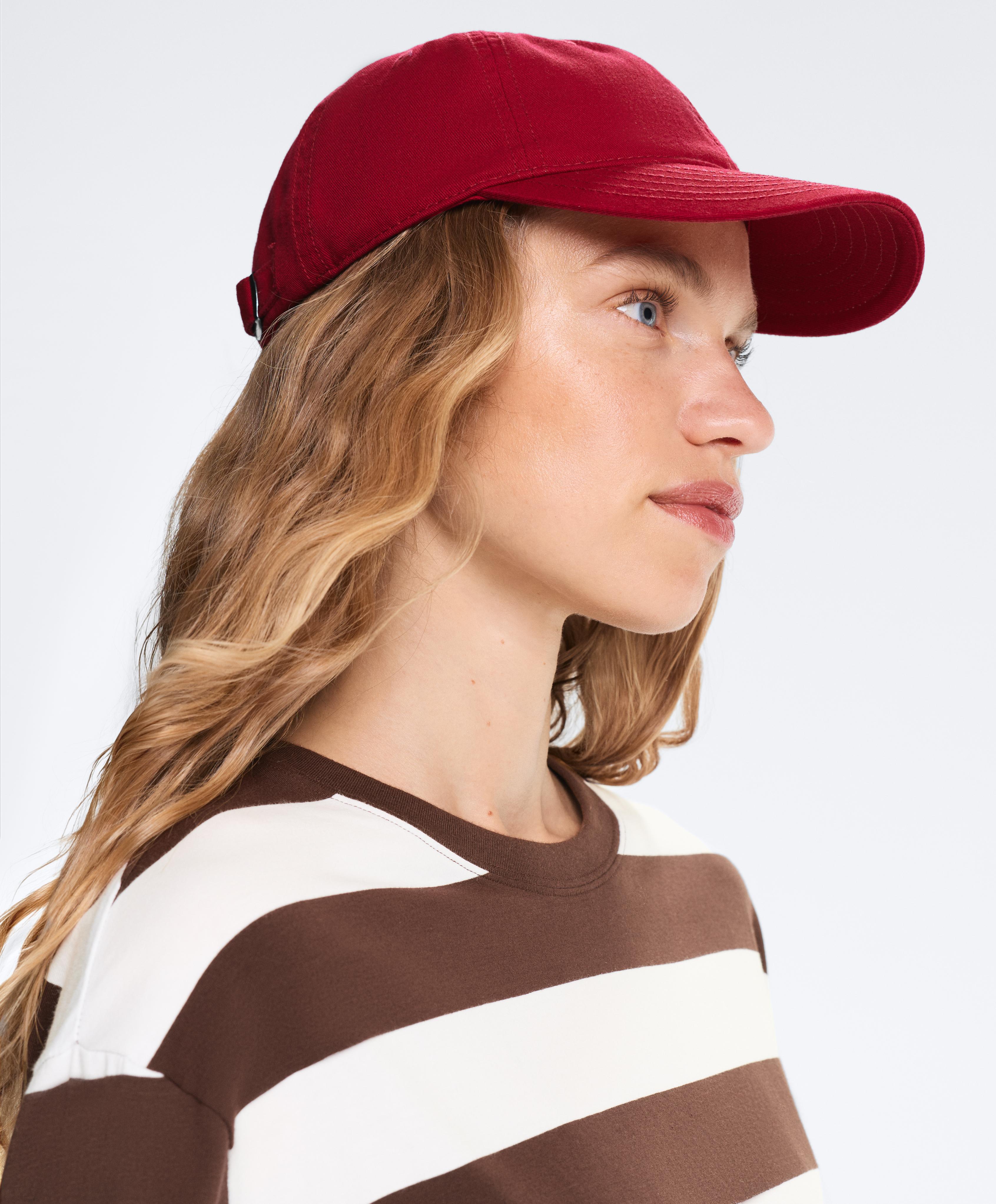 Washed-effect 100% cotton cap — BRIGHT RED