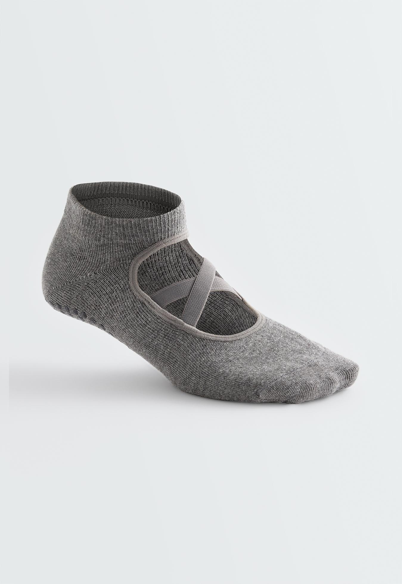 2 pairs of crossover strap cotton blend yoga and Pilates sneaker socks — PALE GREY MELANGE