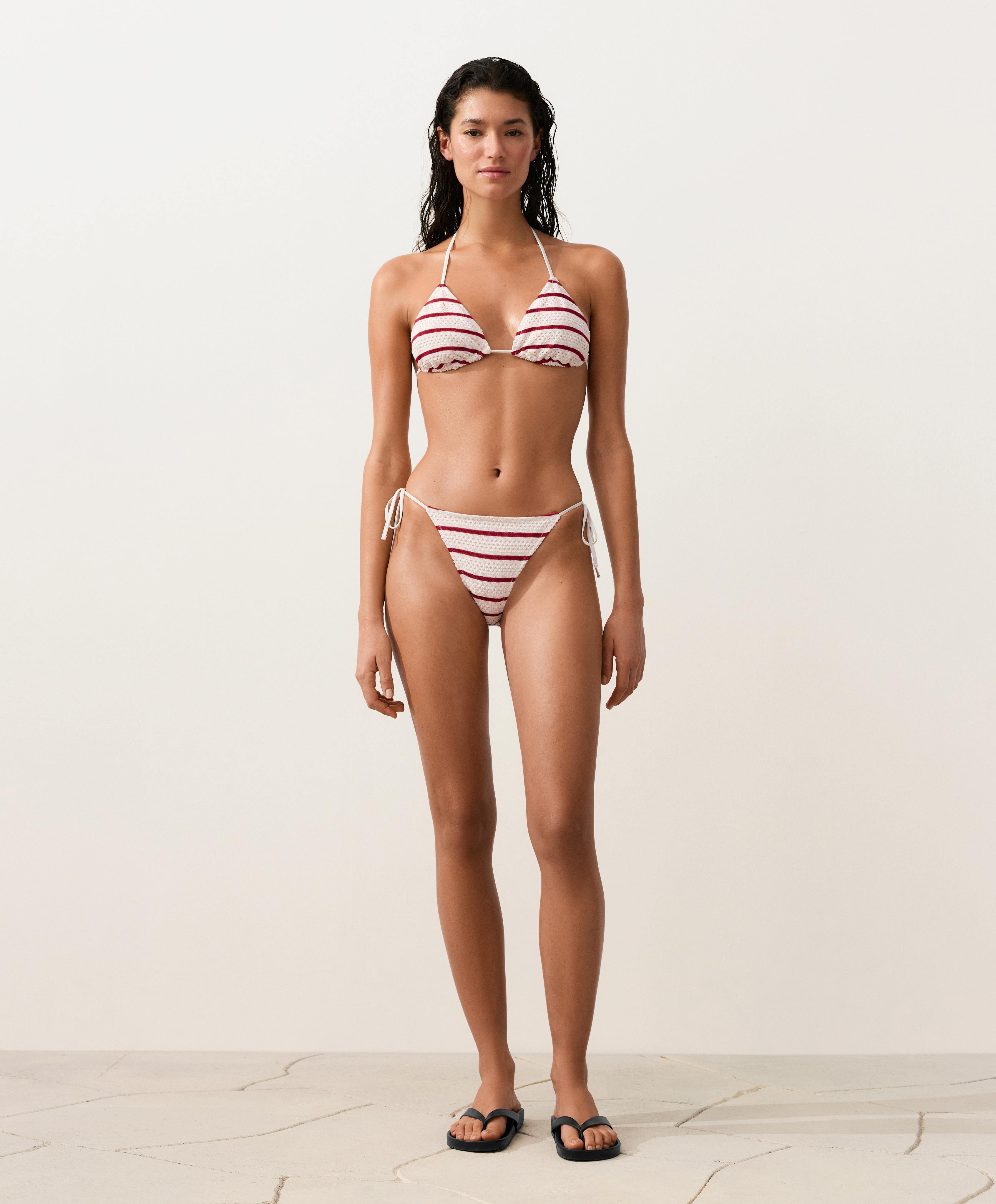 Slip bikini medi a righe crochet Slip bikini medi a righe crochet