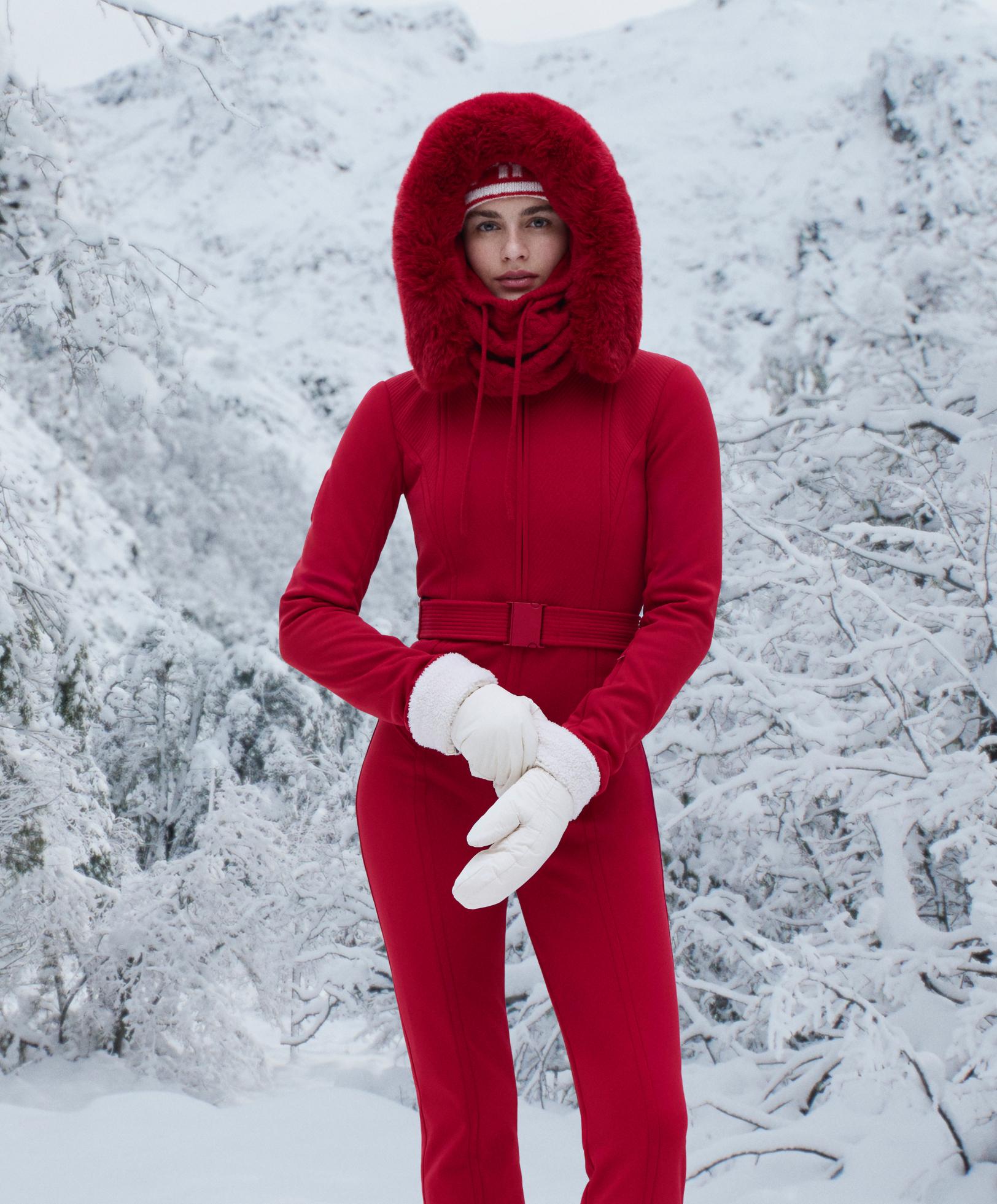 Water-resistant fitted stretch SKI jumpsuit — RED
