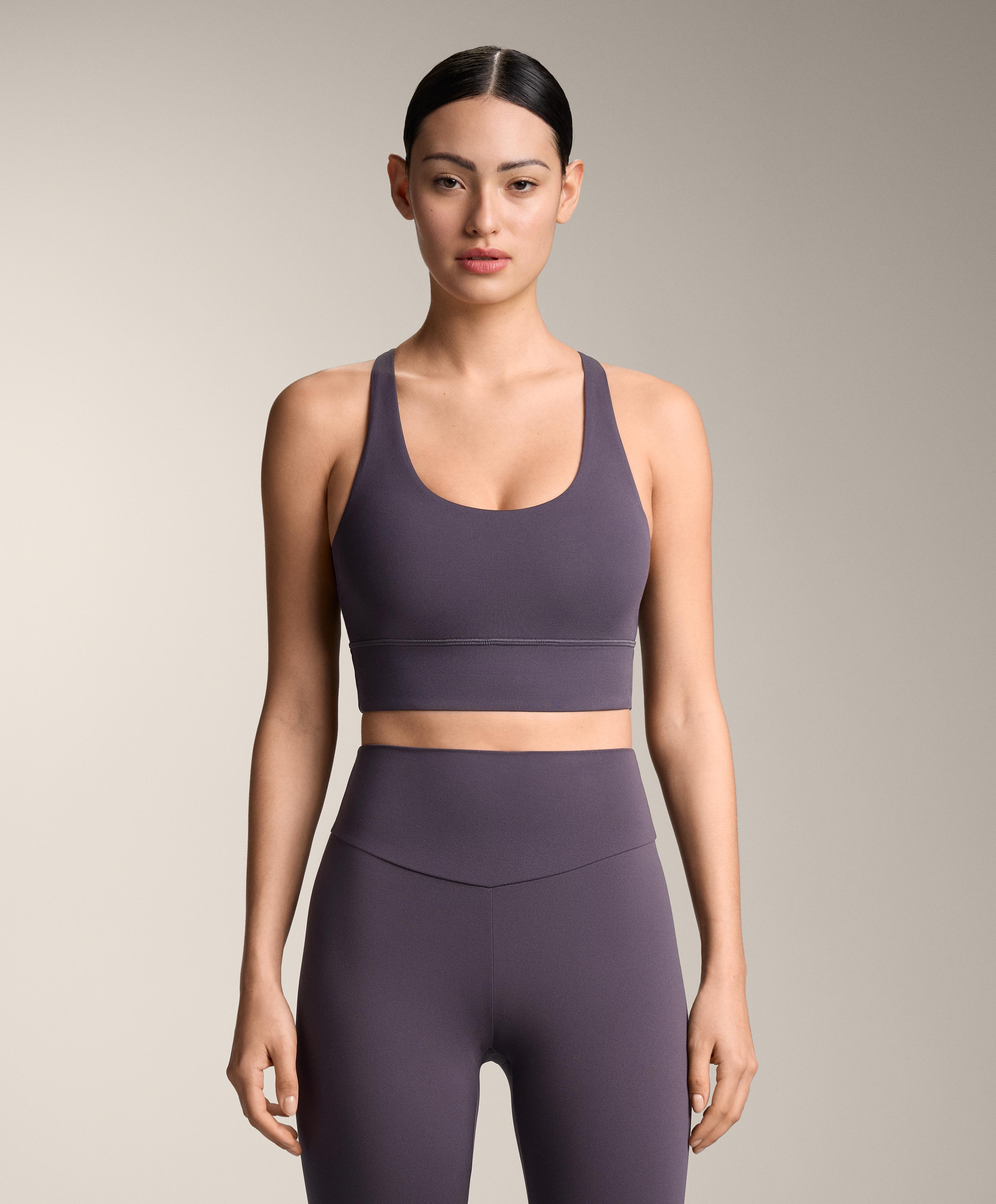 Sutiã de desporto Comfortlux com suporte médio e copas Sutiã de desporto Comfortlux com suporte médio e copas