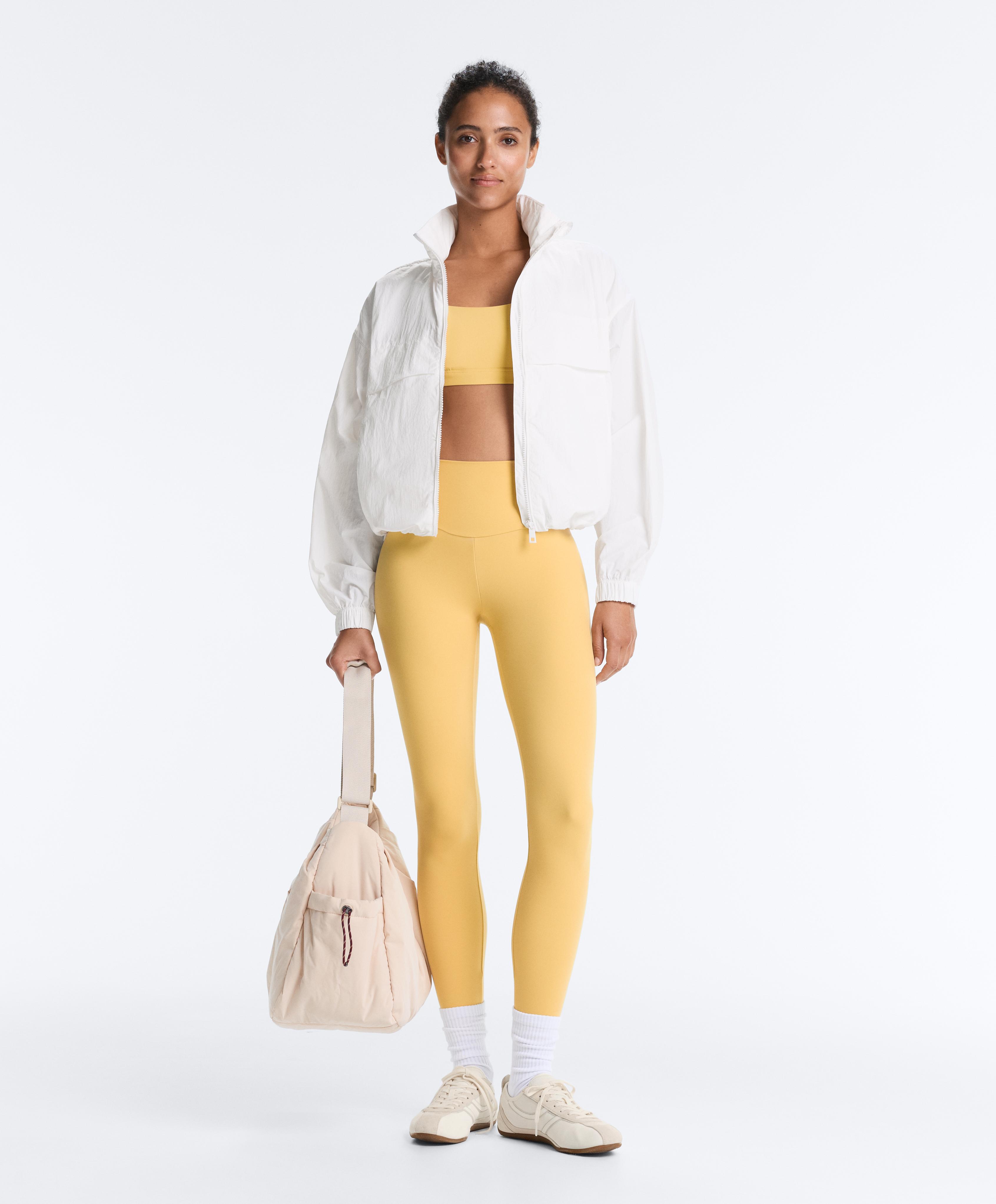 Low-support Comfortlux sports bra with straps — MID-YELLOW