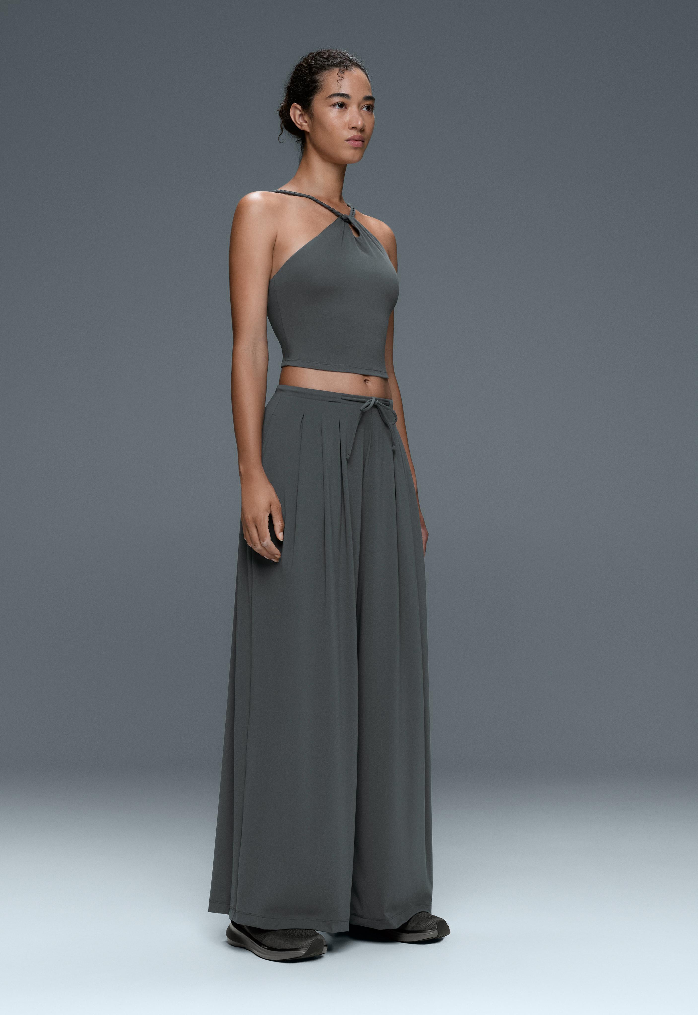 Light Touch wide-leg trousers with darts — STEEL GREY