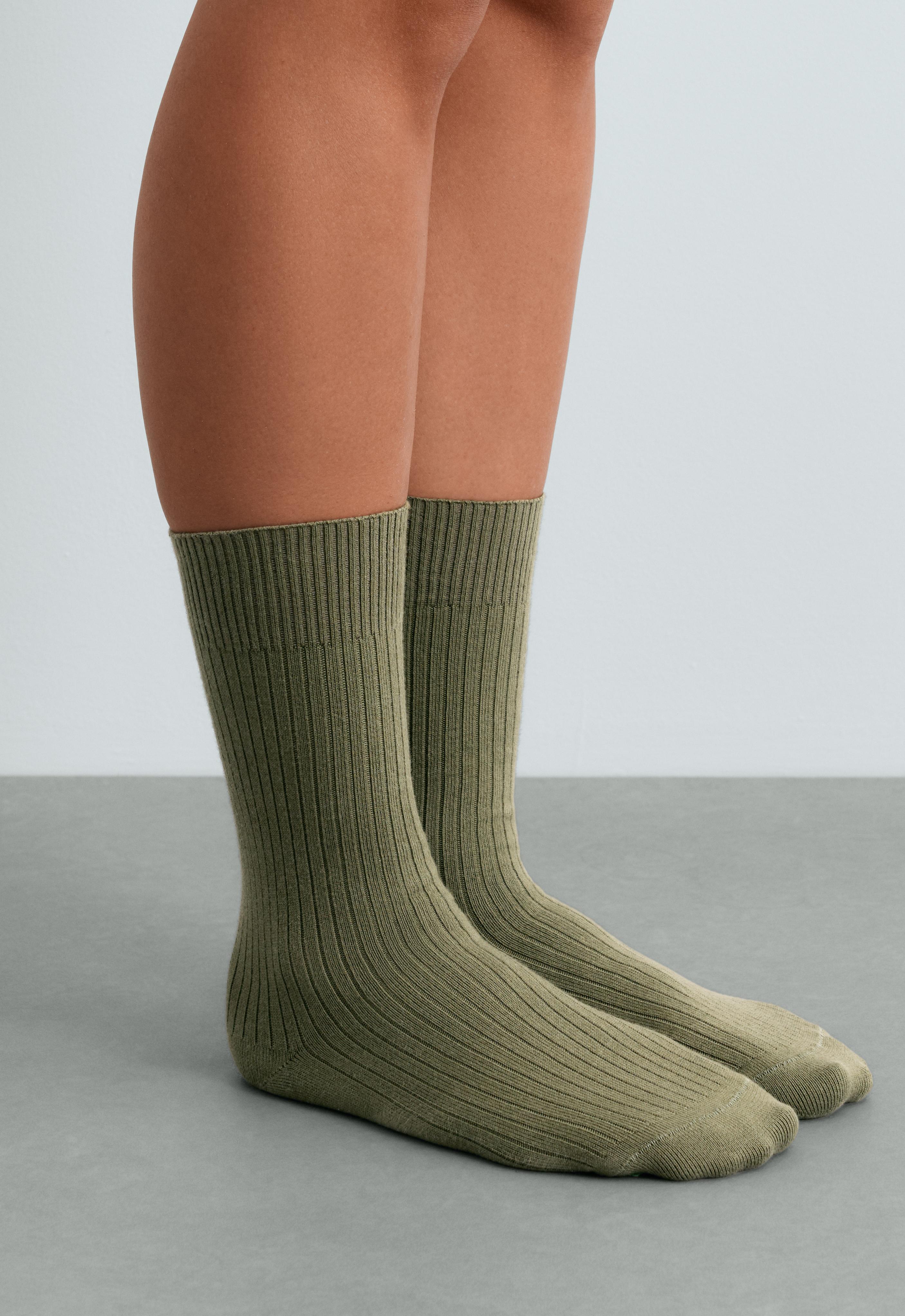 3 pairs of cotton blend classic socks 3 pairs of cotton blend classic socks