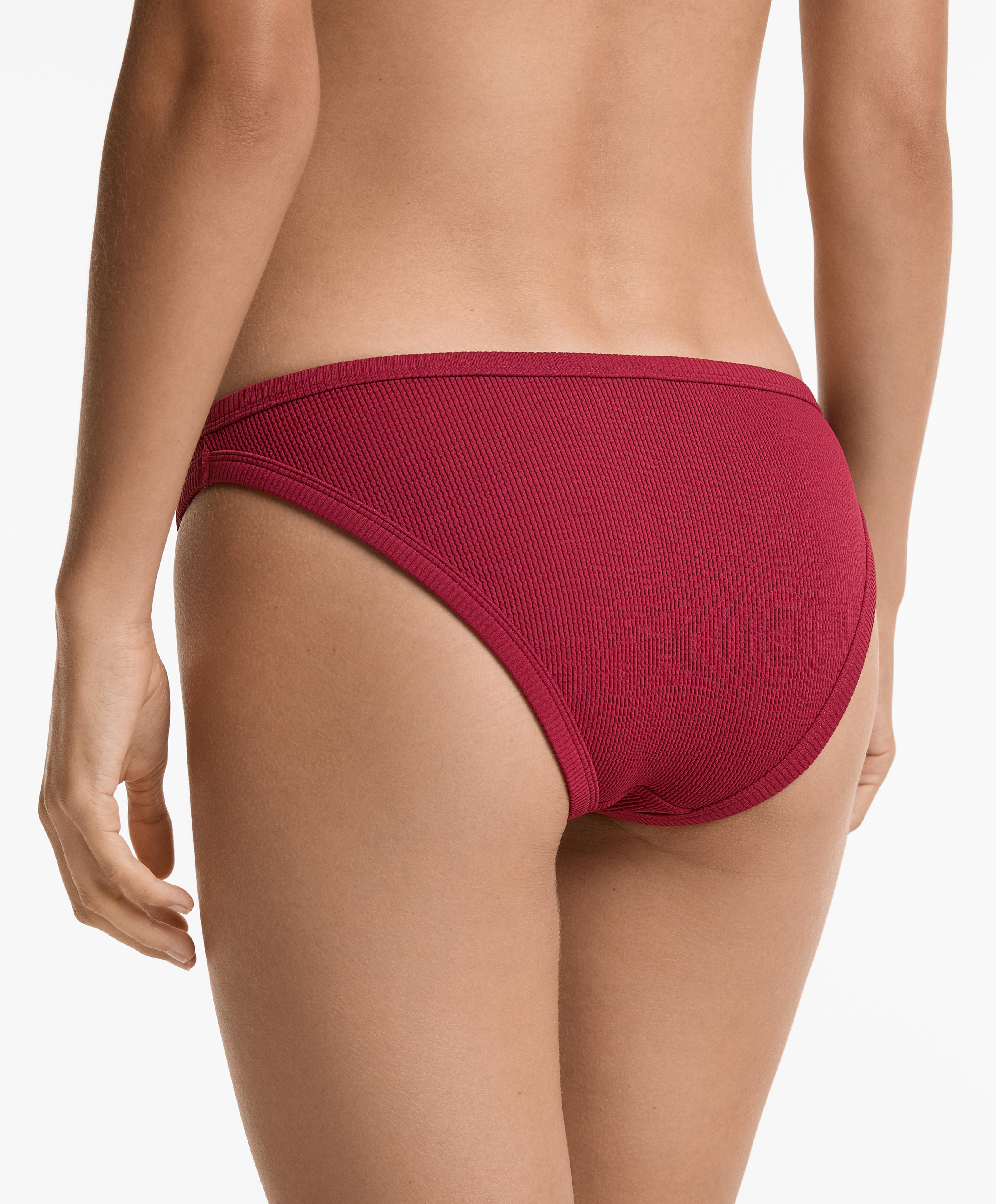 Bas de bikini classique en rib Bas de bikini classique en rib