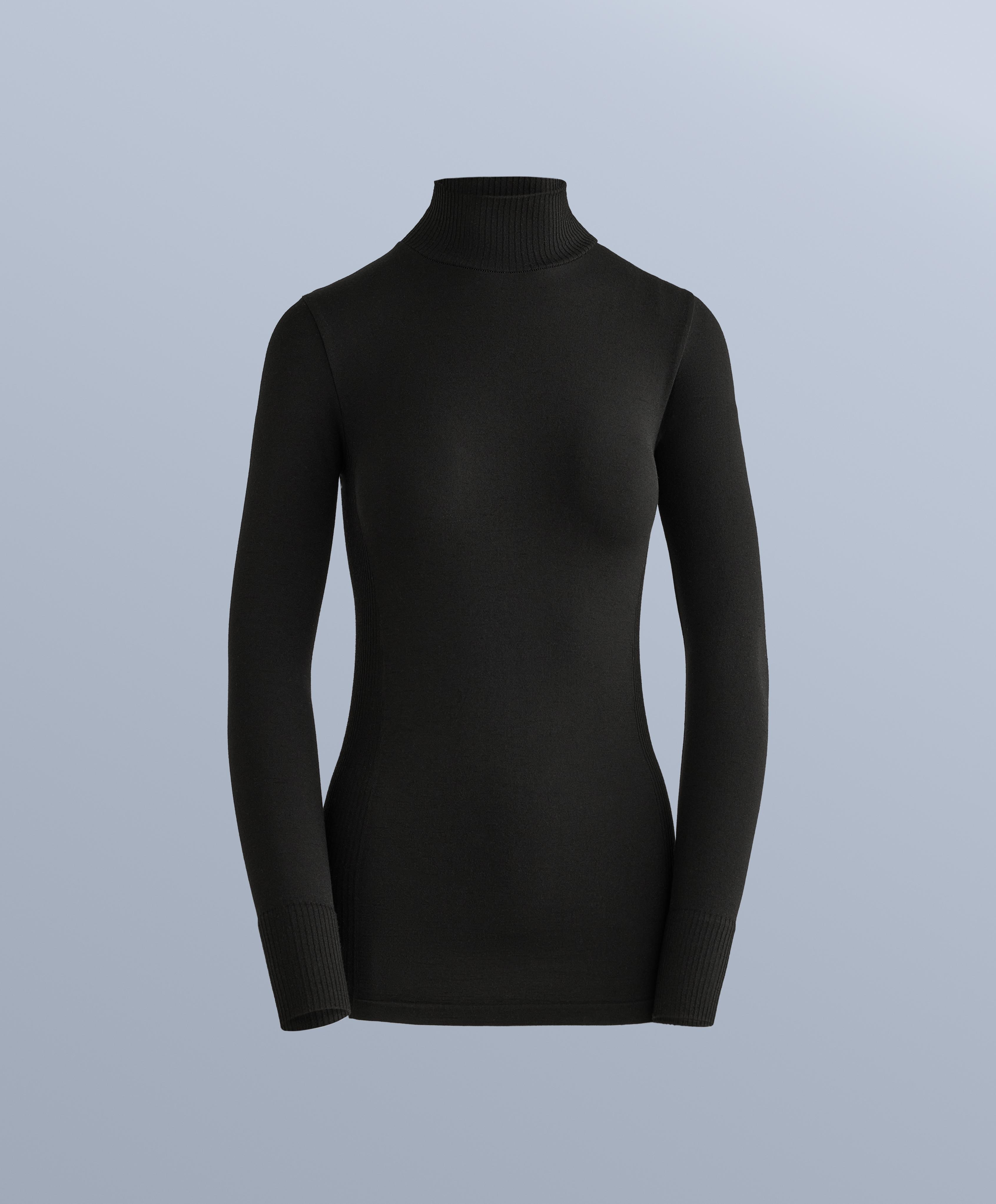 Seamless merino wool base layer T-shirt — BLACK