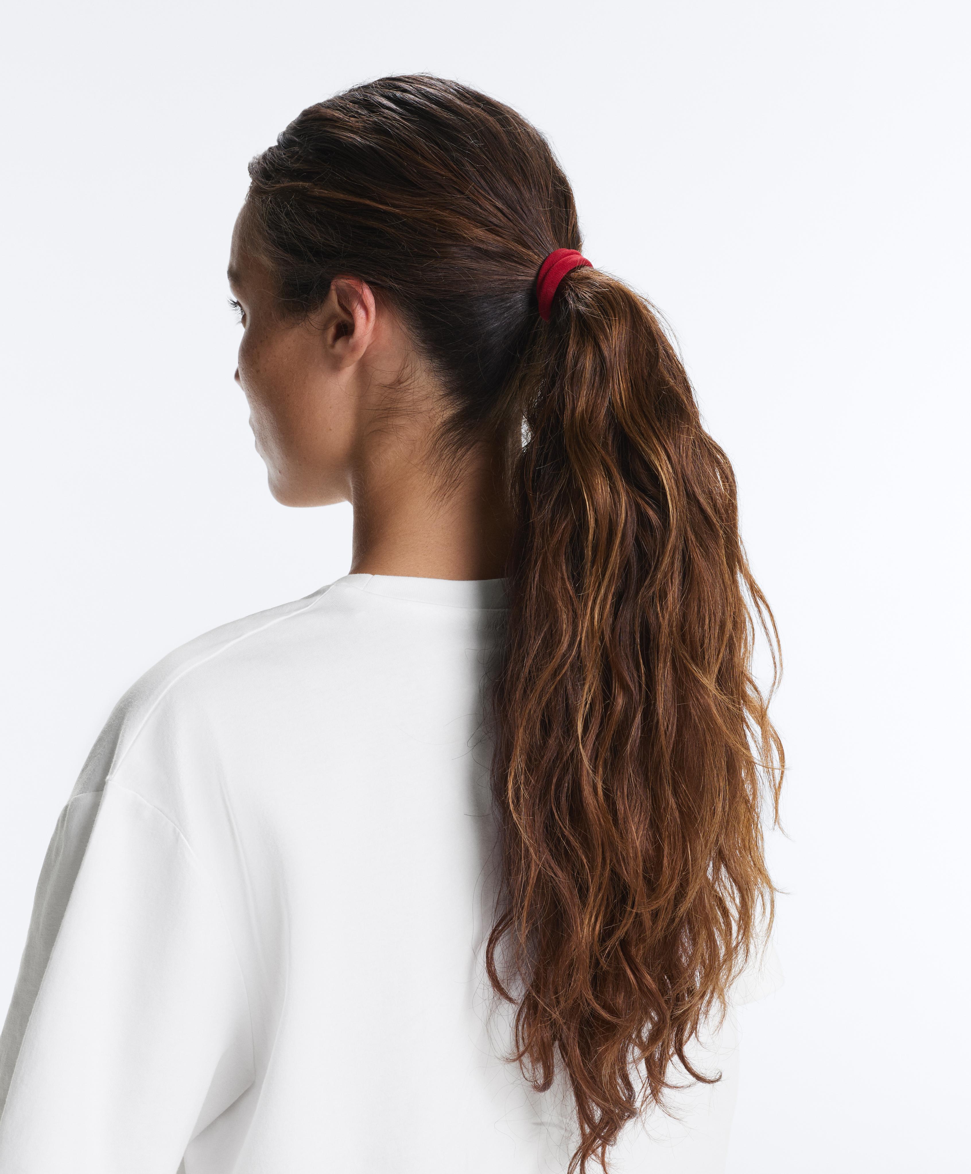 5 smooth hair ties