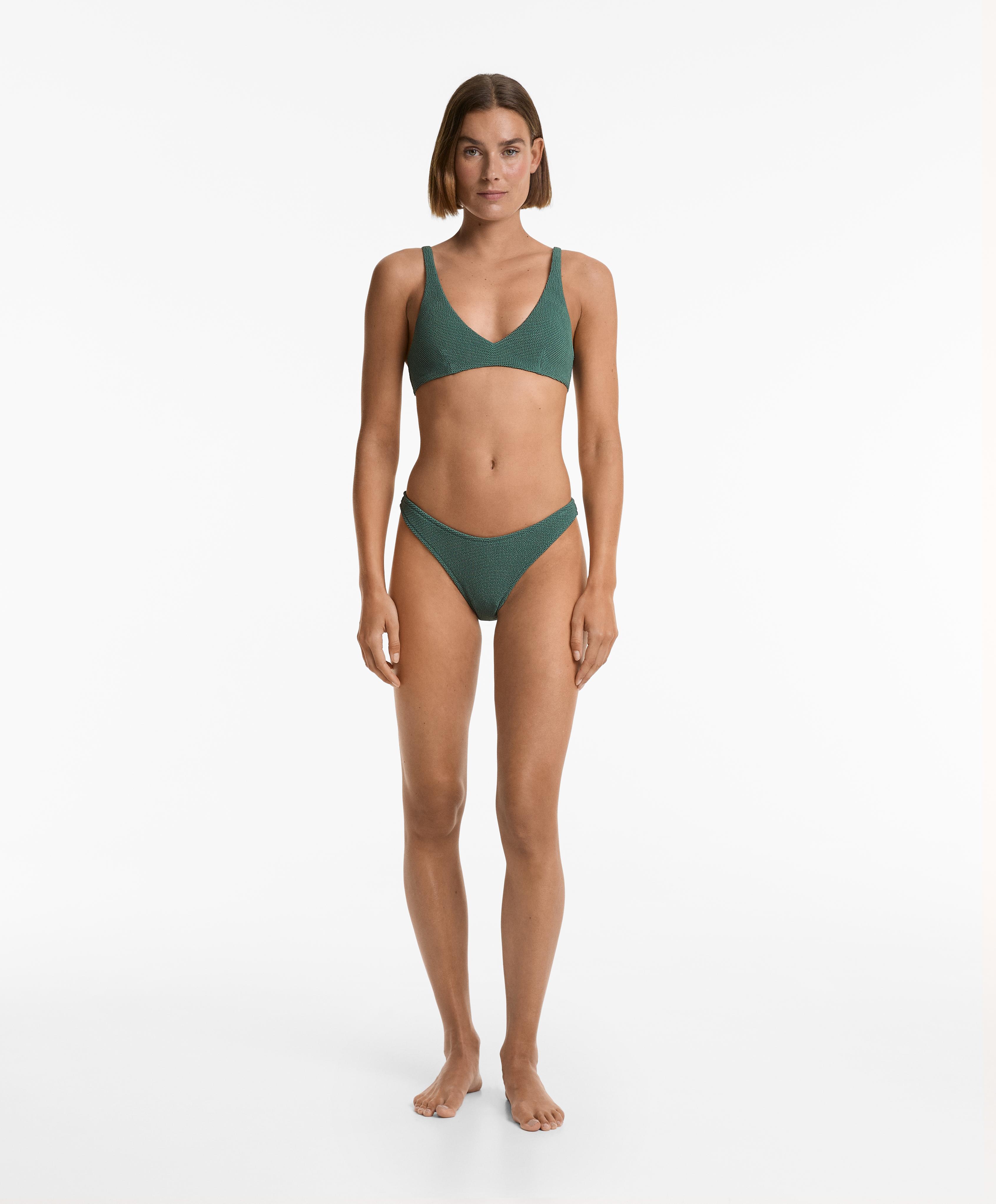 Плавки бикини средней посадки с U-образным вырезом и эффектом крэкл - Распродажа Плавки бикини средней посадки с U-образным вырезом и эффектом крэкл - Распродажа