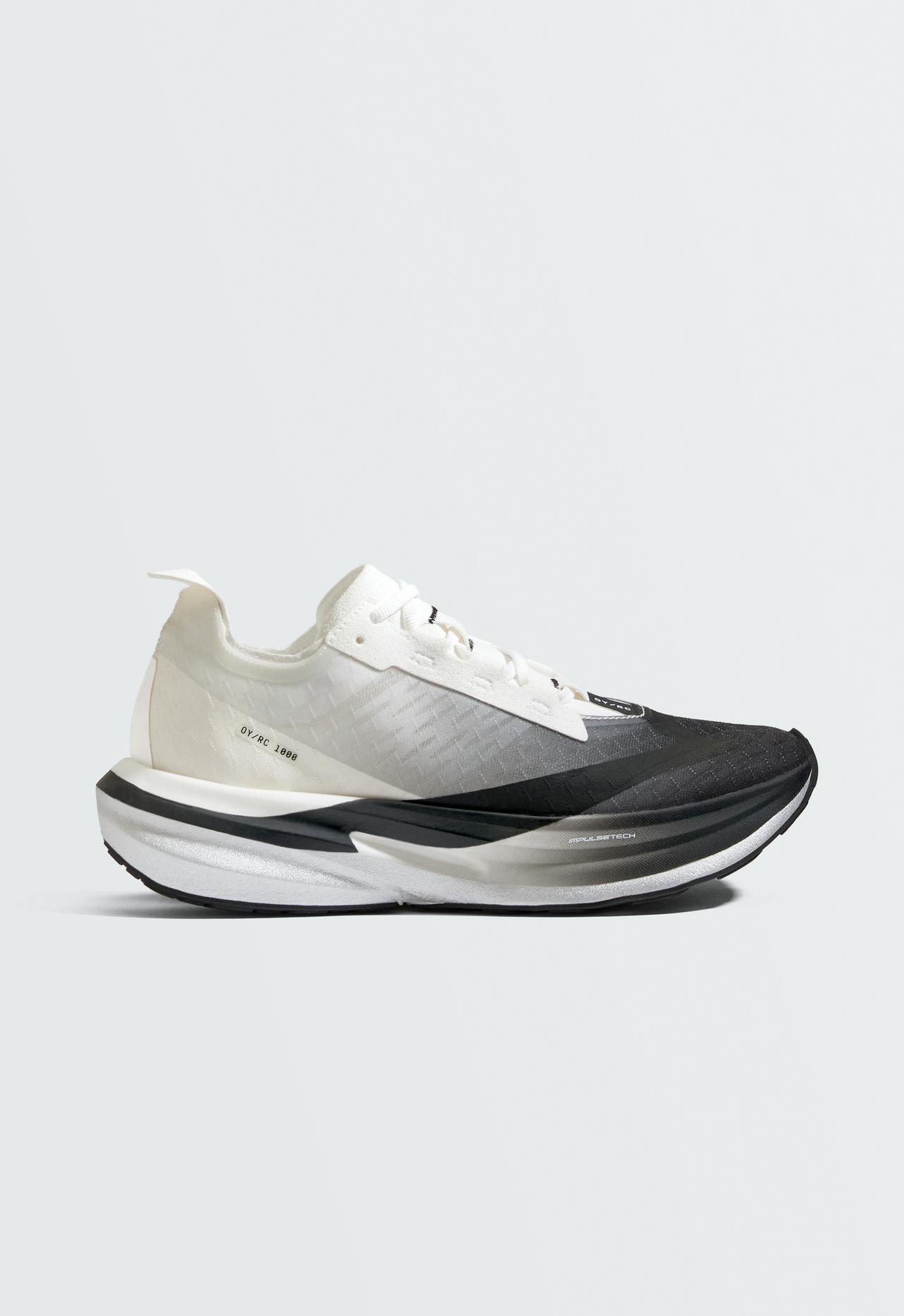 OY/RC 1000 running trainers — BLACK