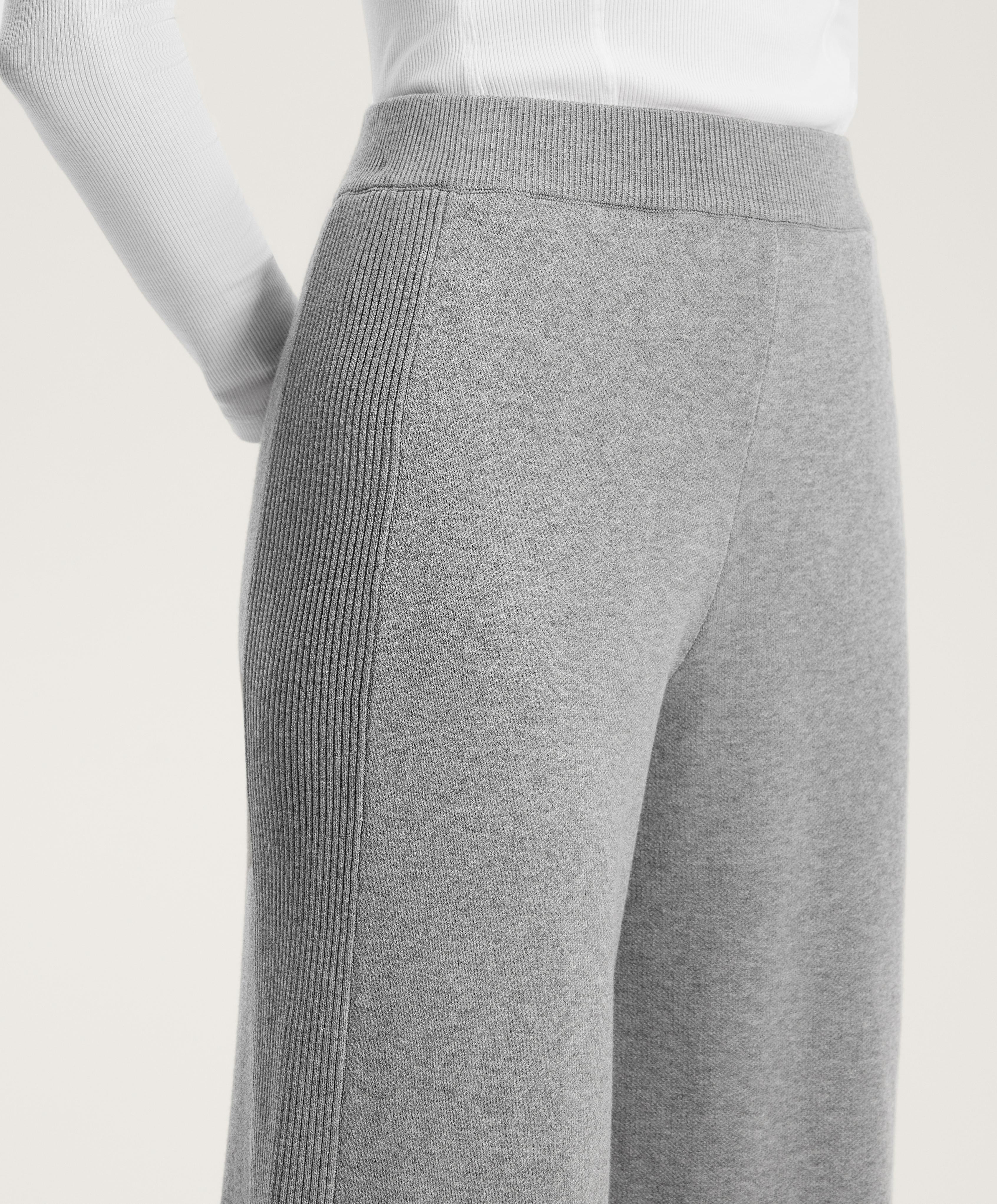 Yanları Fitilli Düz Kesim Örgü Pantolon - Görsel 5