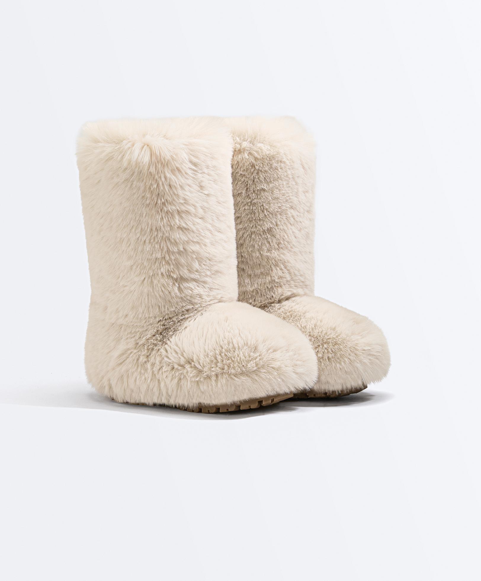 Technical faux-fur effect boot — ECRU