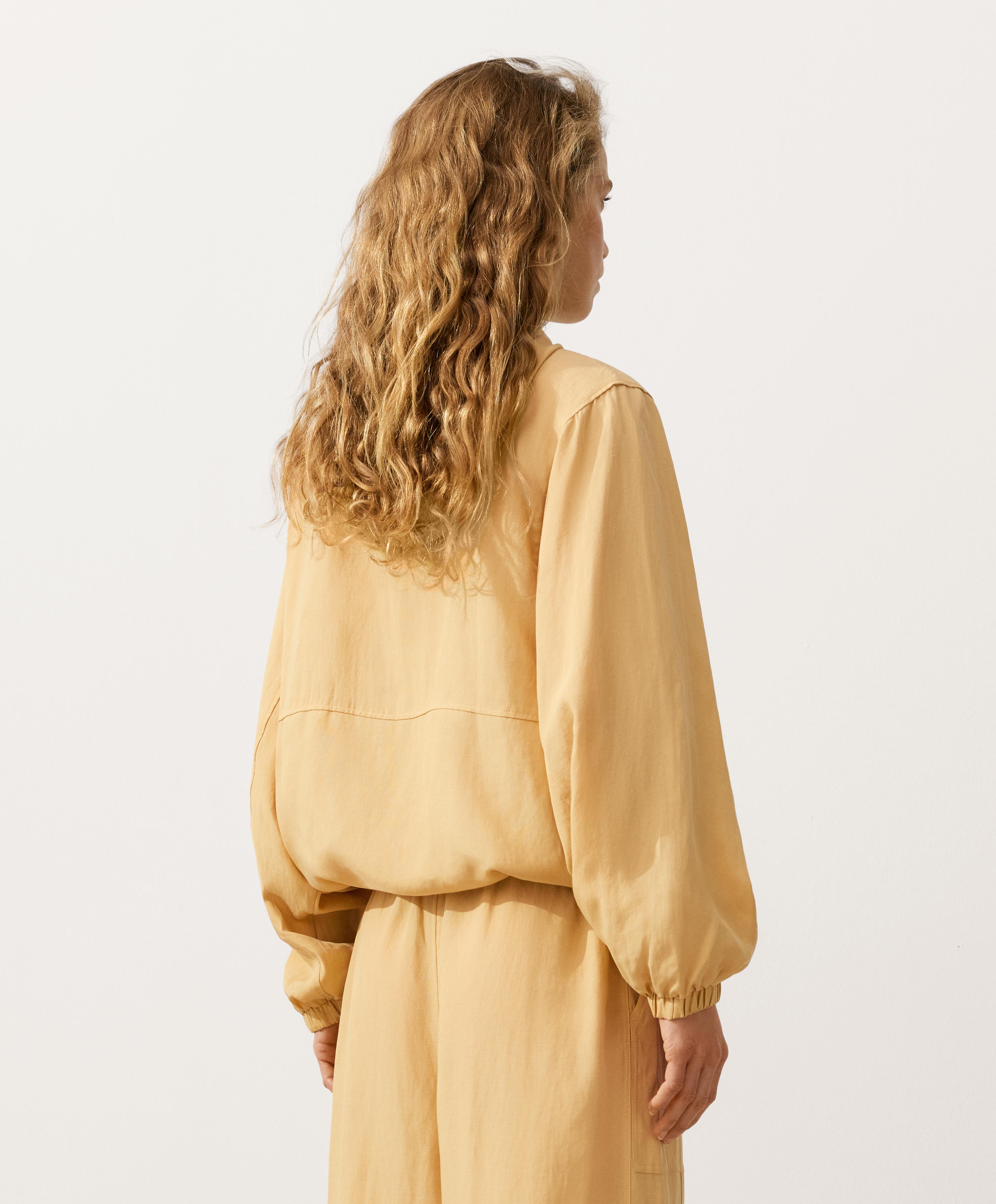 Half-zip sweatshirt with front pocket, lyocell and 24% linen blend — MID-YELLOW