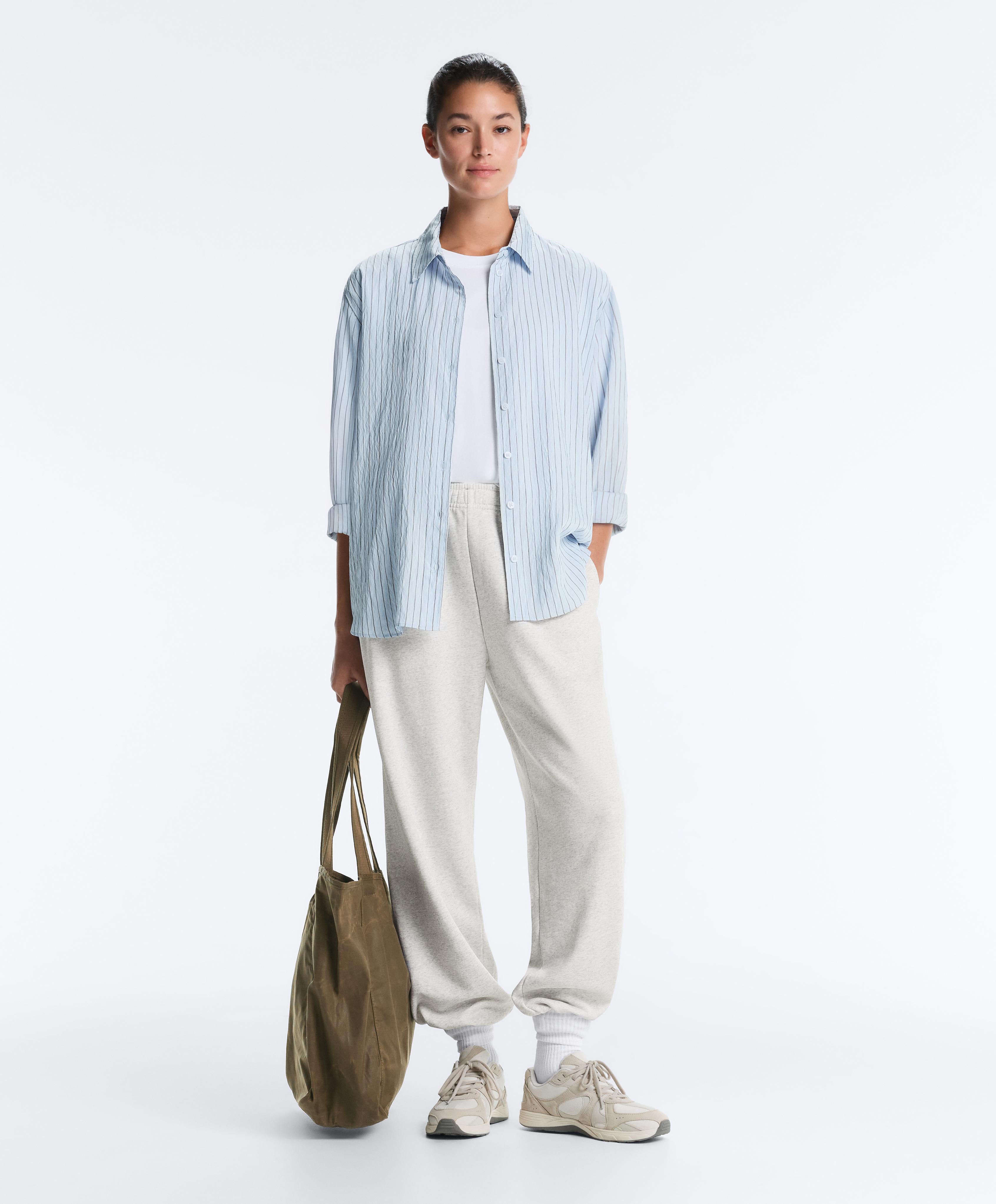 Camisa às riscas regular