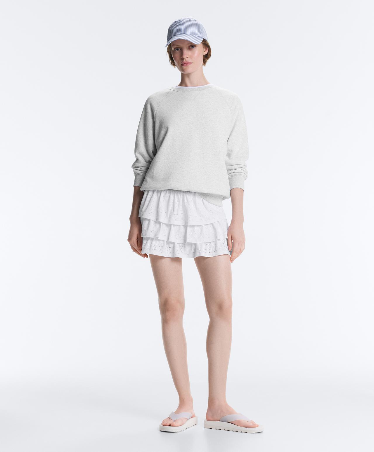 Comfortlux embroidered short skirt — WHITE 