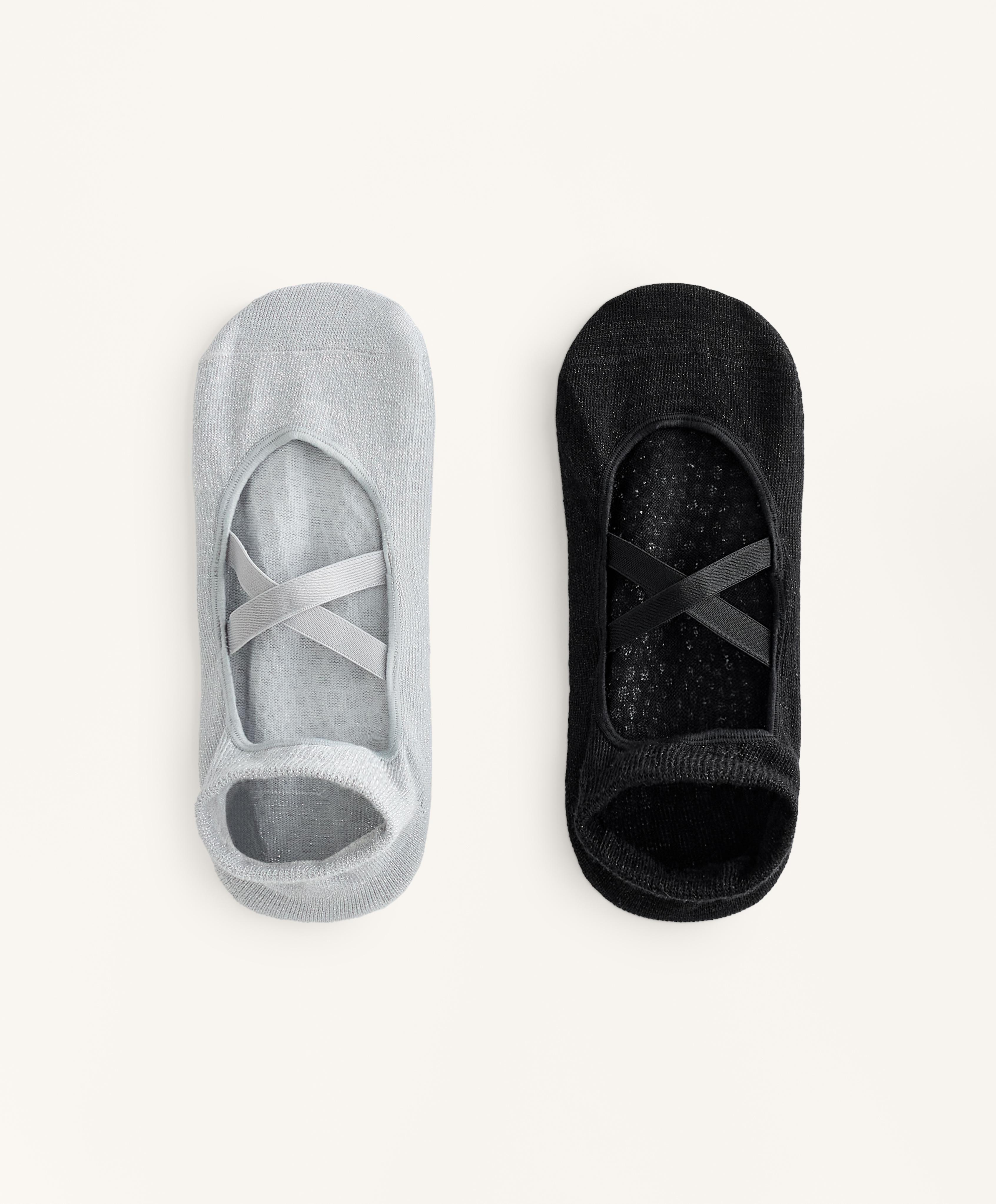 2 pairs of cotton blend yoga and Pilates socks with crossover straps