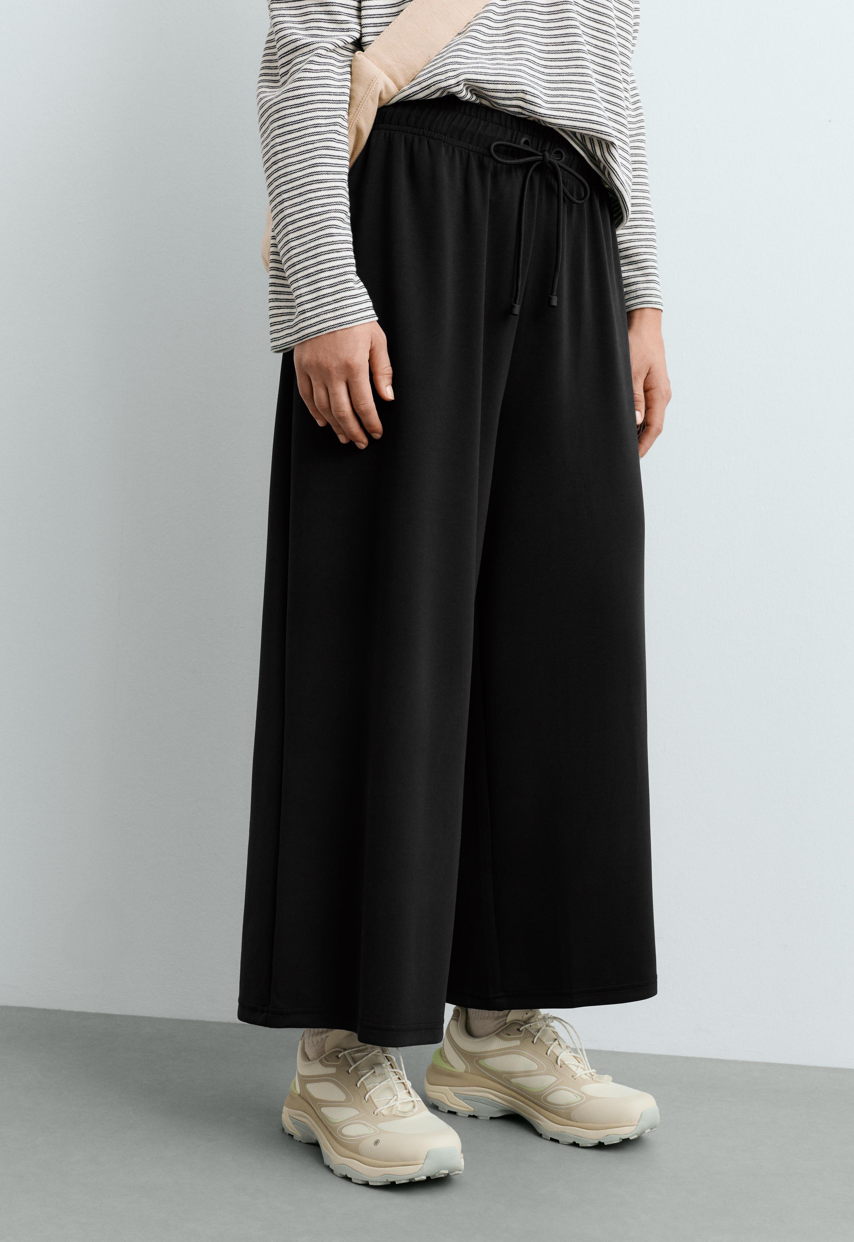 Soft-touch wide-leg crop trousers with modal Soft-touch wide-leg crop trousers with modal