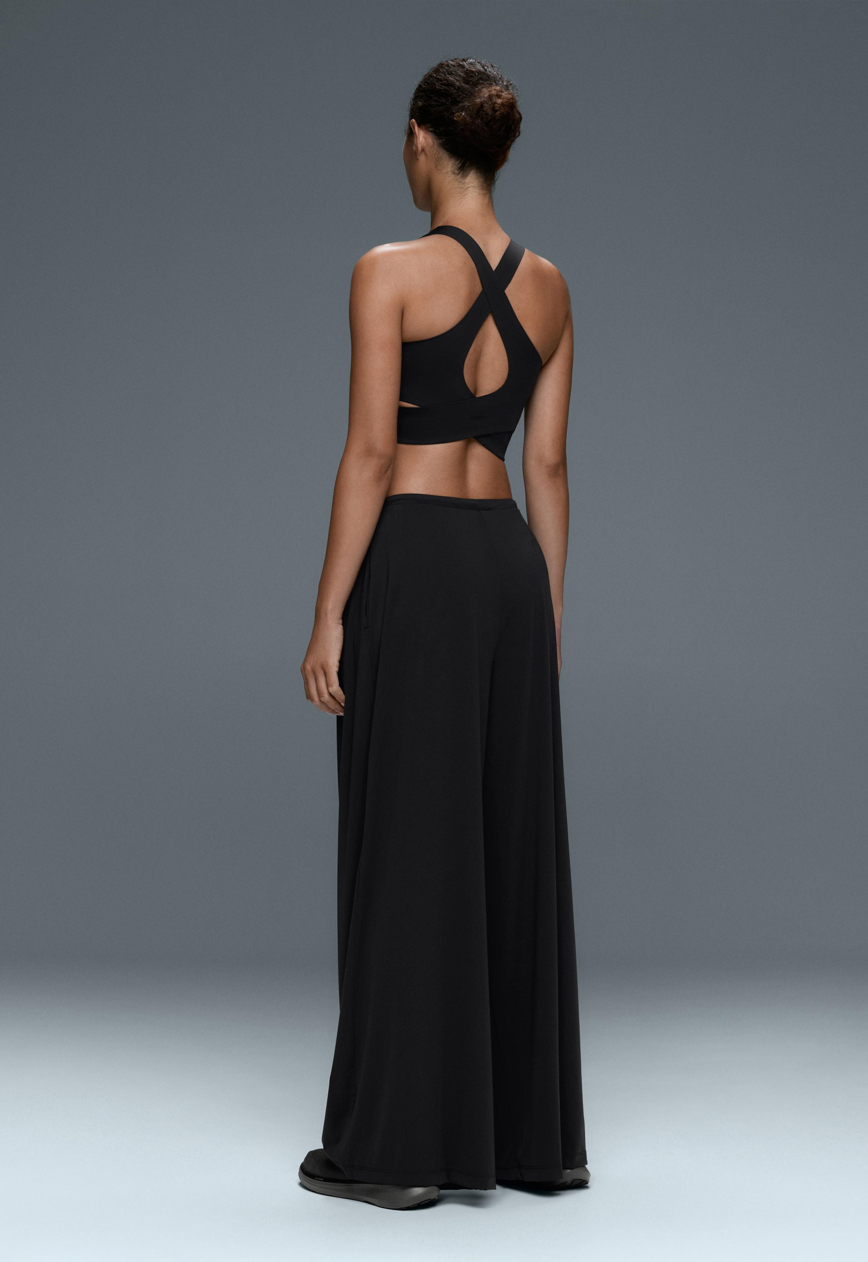 Light Touch pleated wide-leg trousers — BLACK