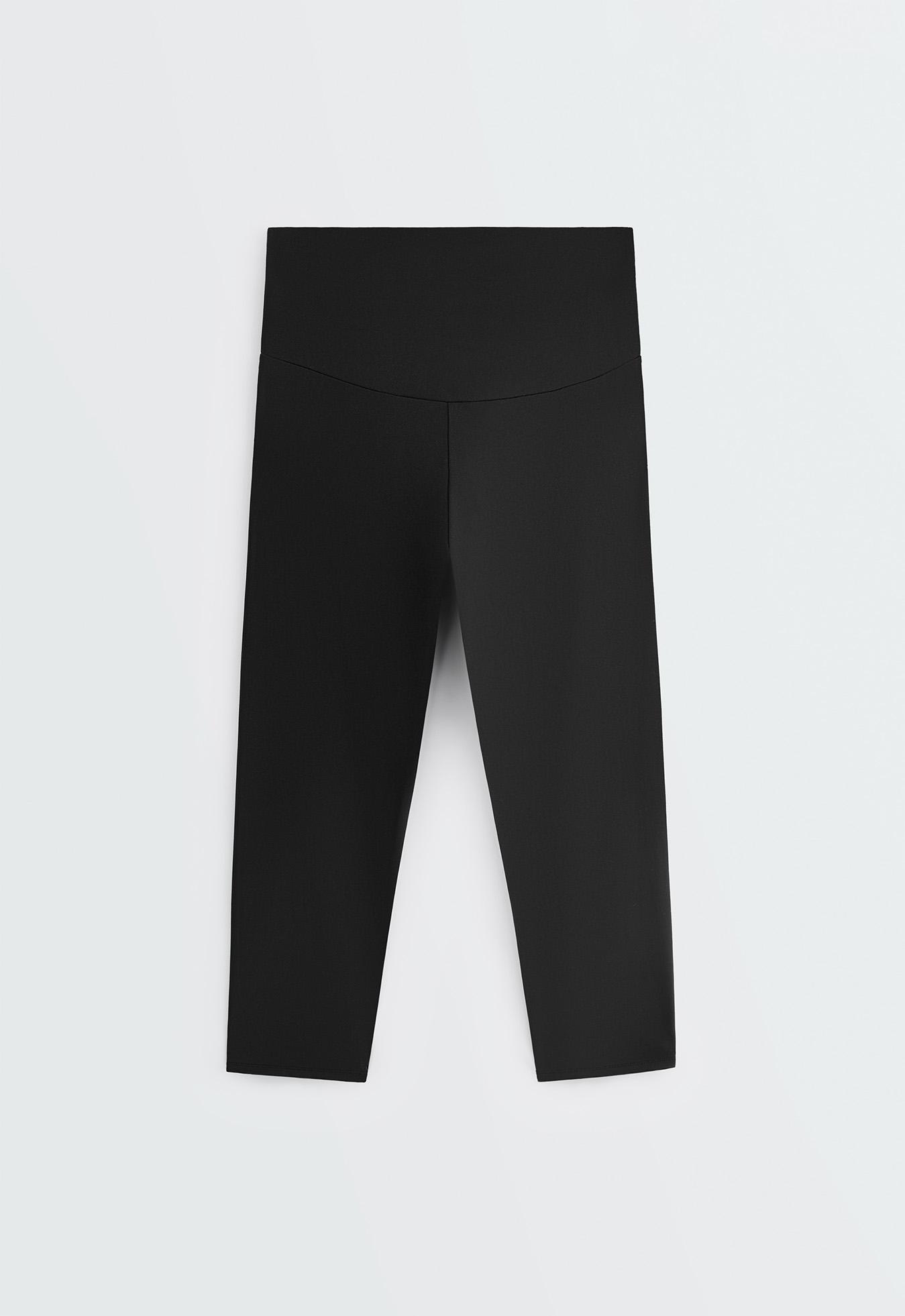 Comfortlux super-high-rise 50cm capri leggings — BLACK