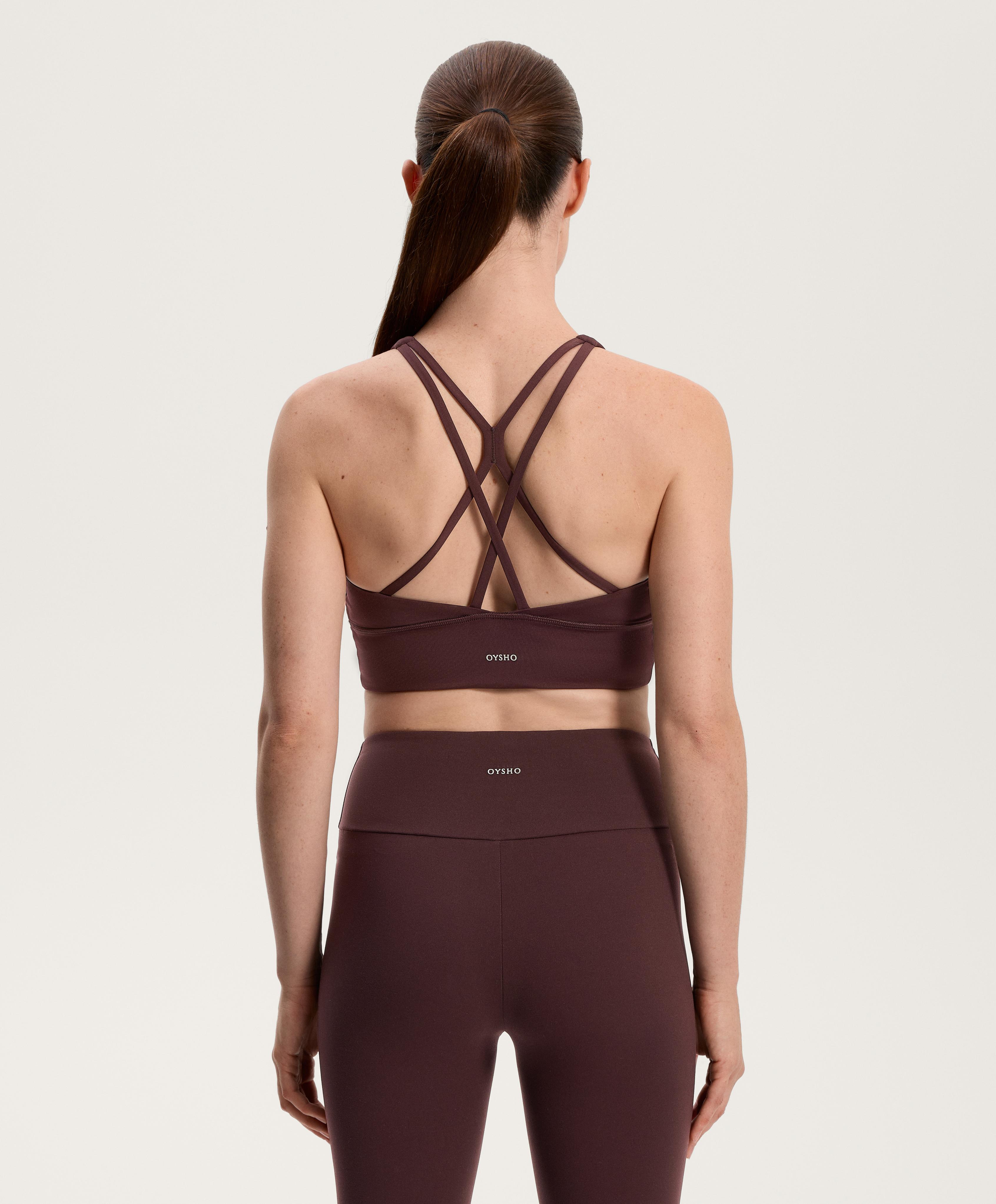 Medium-support Comfortlux sports bra with cups Medium-support Comfortlux sports bra with cups