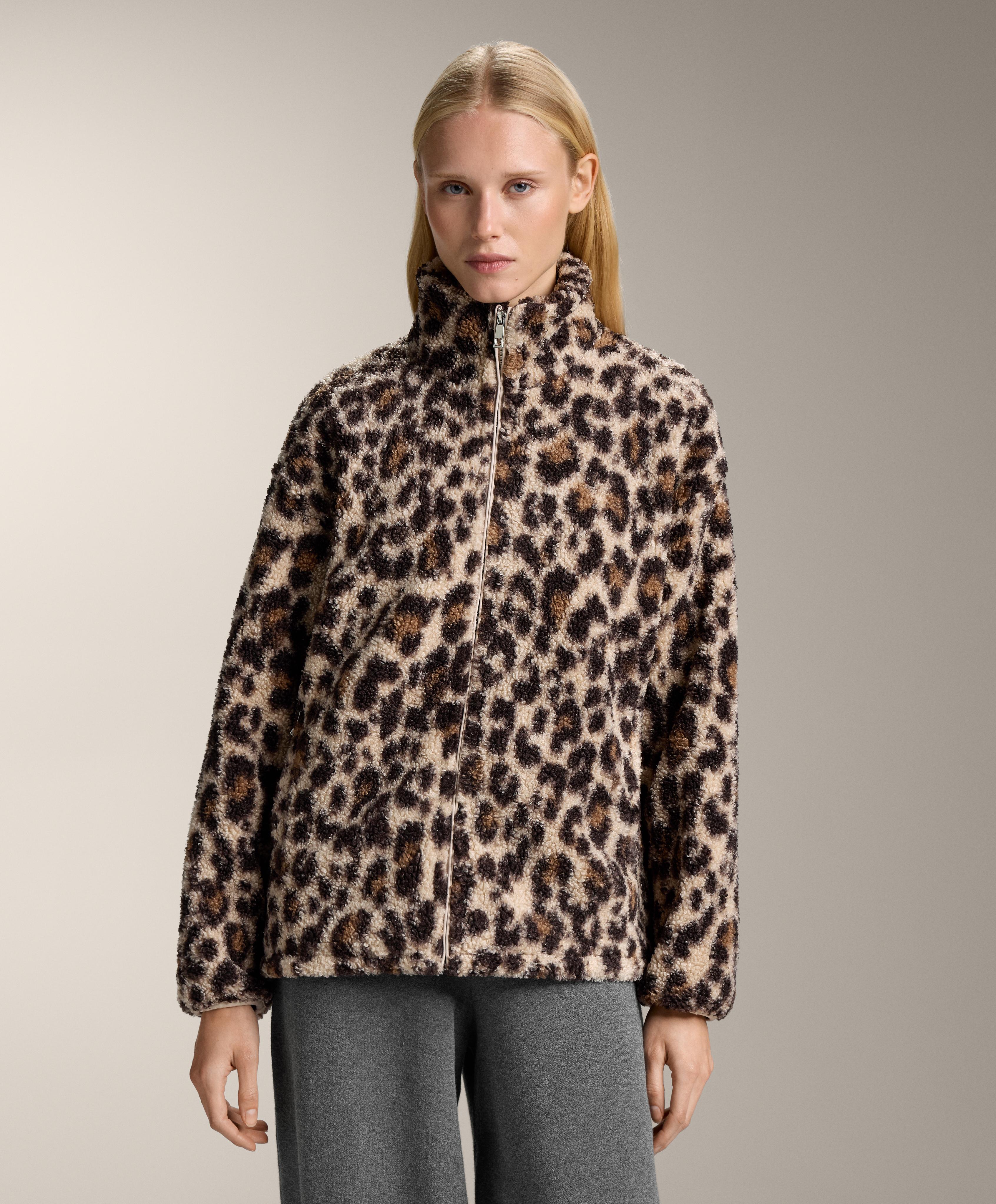 Chaqueta borreguillo estampado animal Chaqueta borreguillo estampado animal