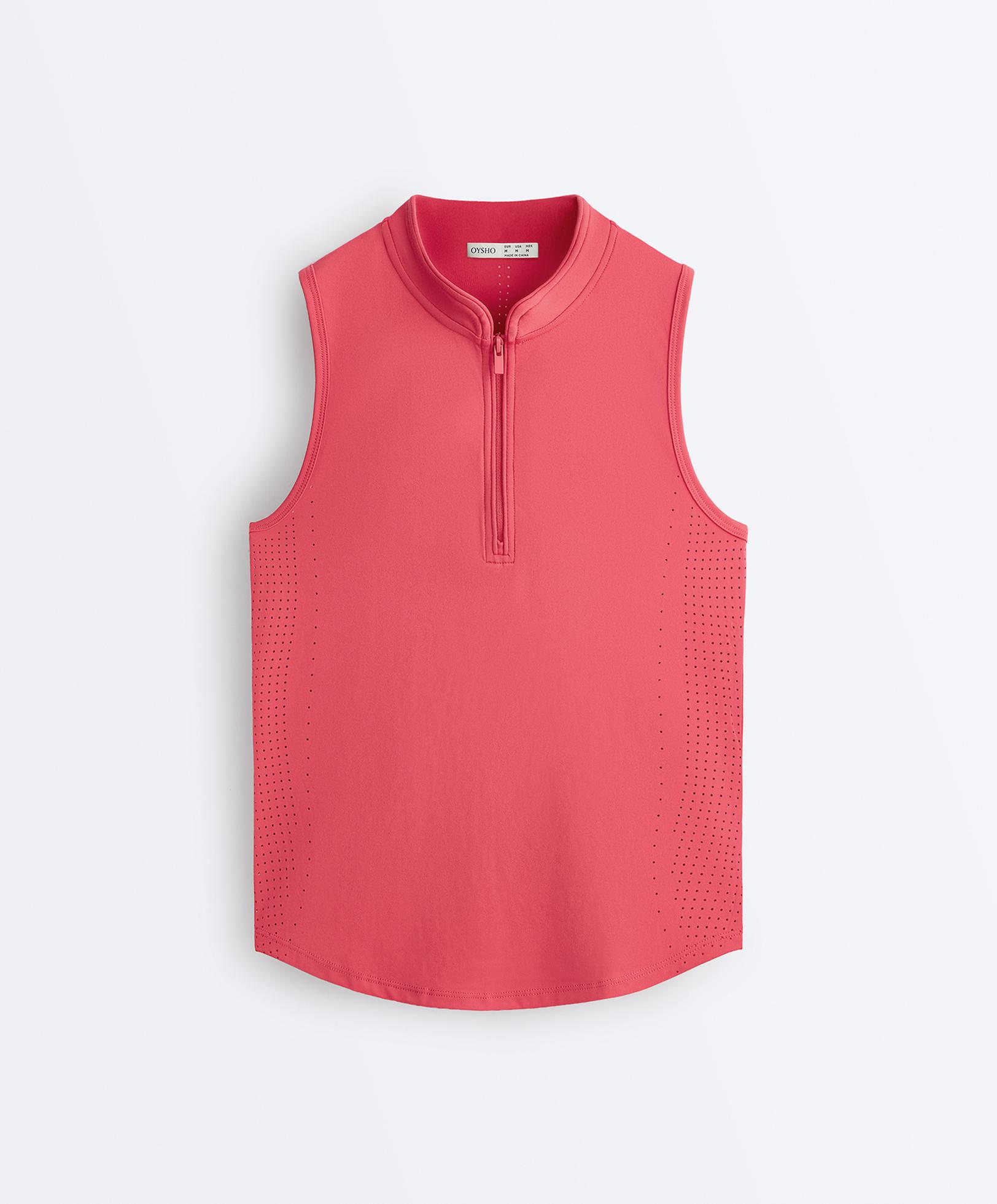 Technical sleeveless T-shirt with half zip — WASHED RED