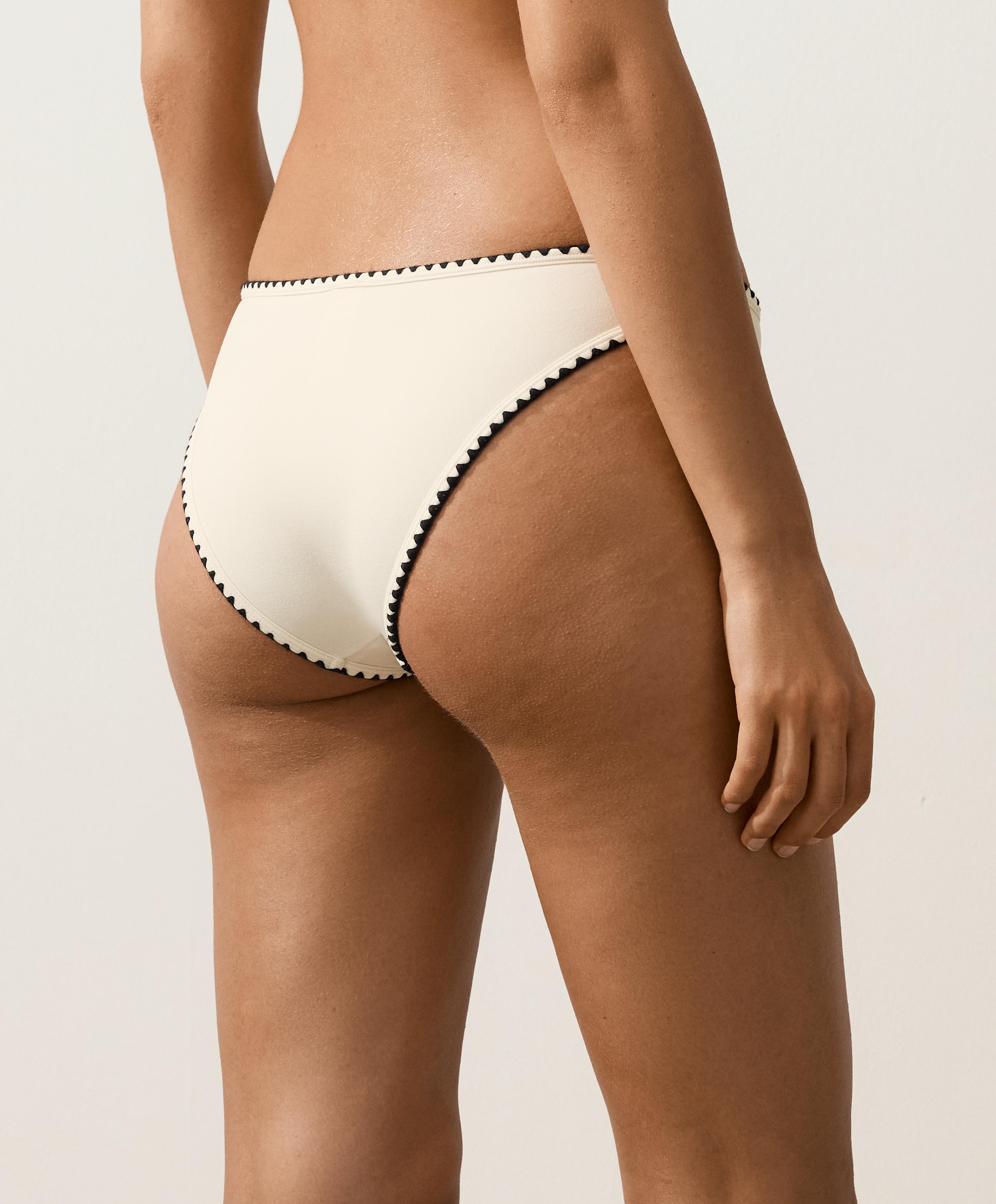 Contrast stitch classic bikini briefs — PALE ECRU