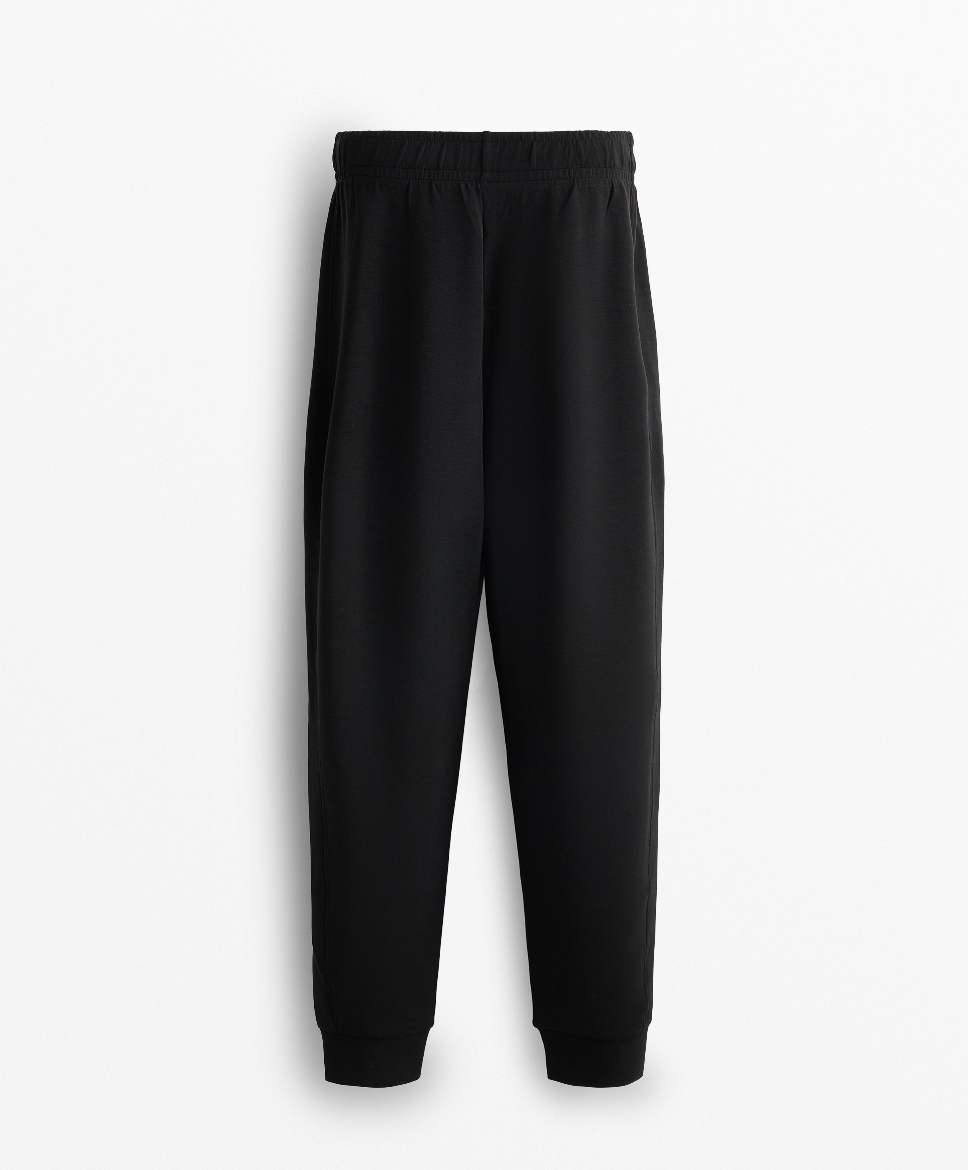 Pantalón jogger con modal