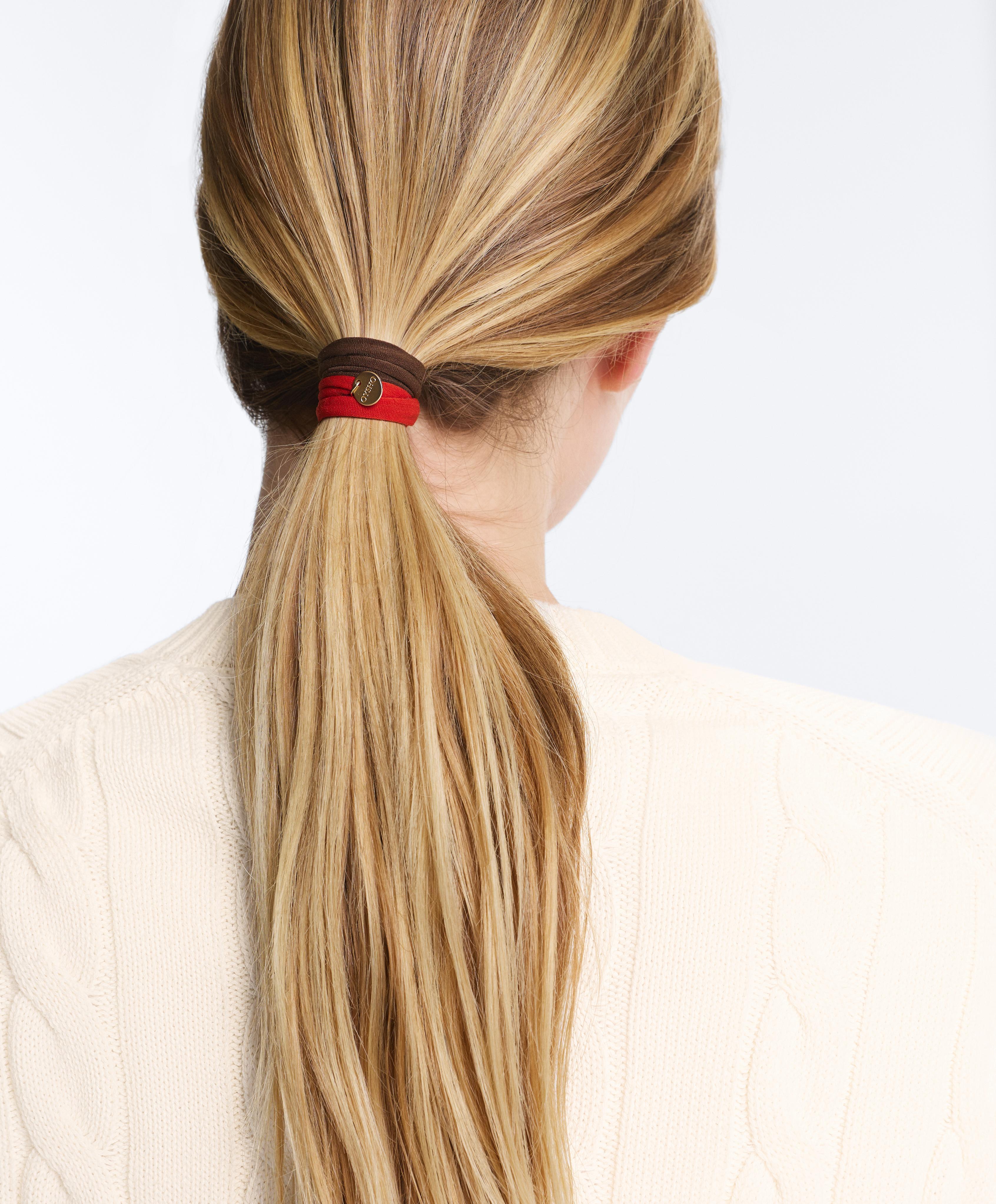 6 Oysho plaque hair ties