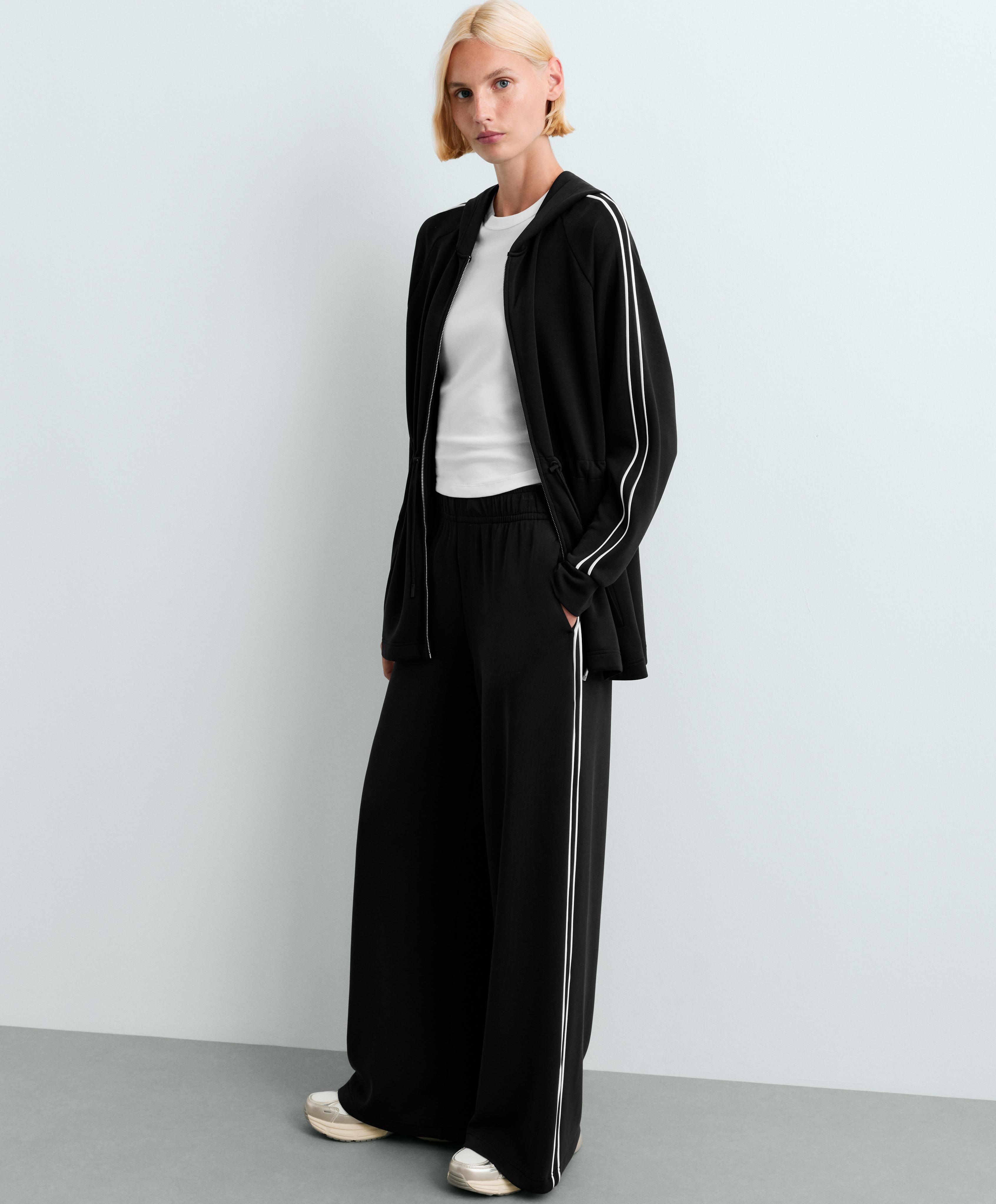 Long modal hooded jacket — BLACK
