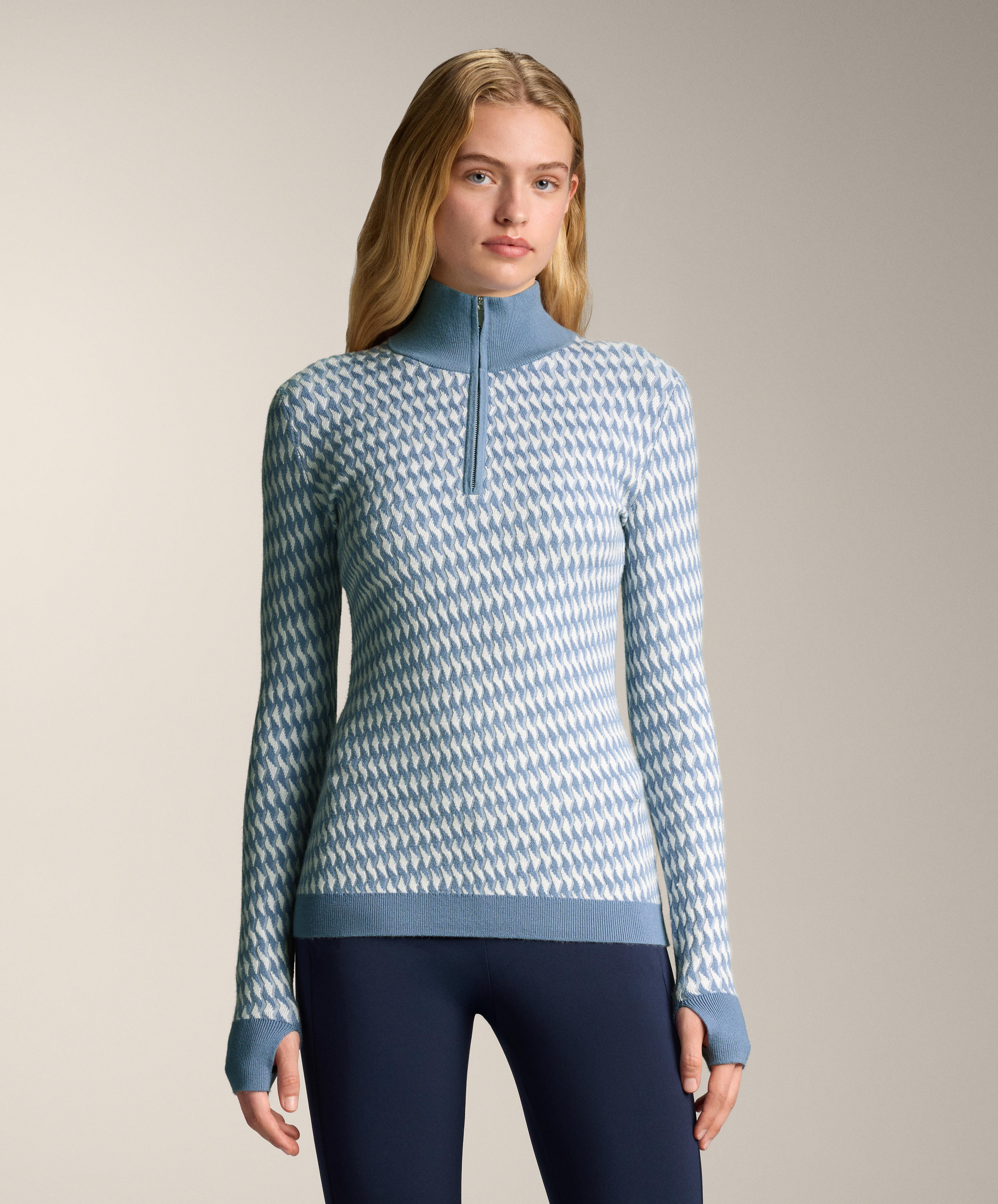 Playera térmica base layer punto jacquard geométrico Playera térmica base layer punto jacquard geométrico