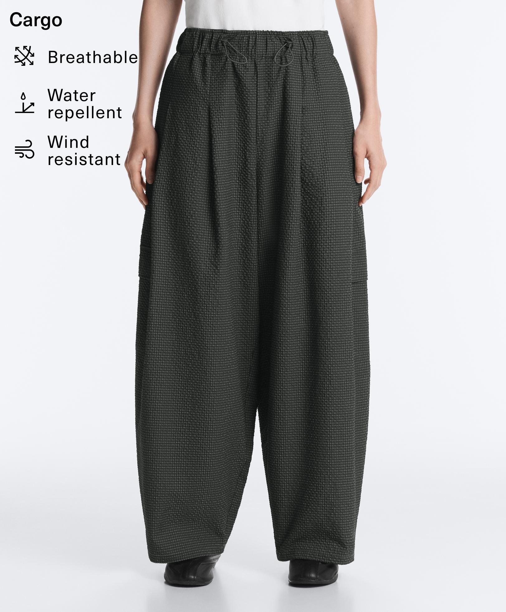 Water-repellent checked nylon long cargo trousers Water-repellent checked nylon long cargo trousers