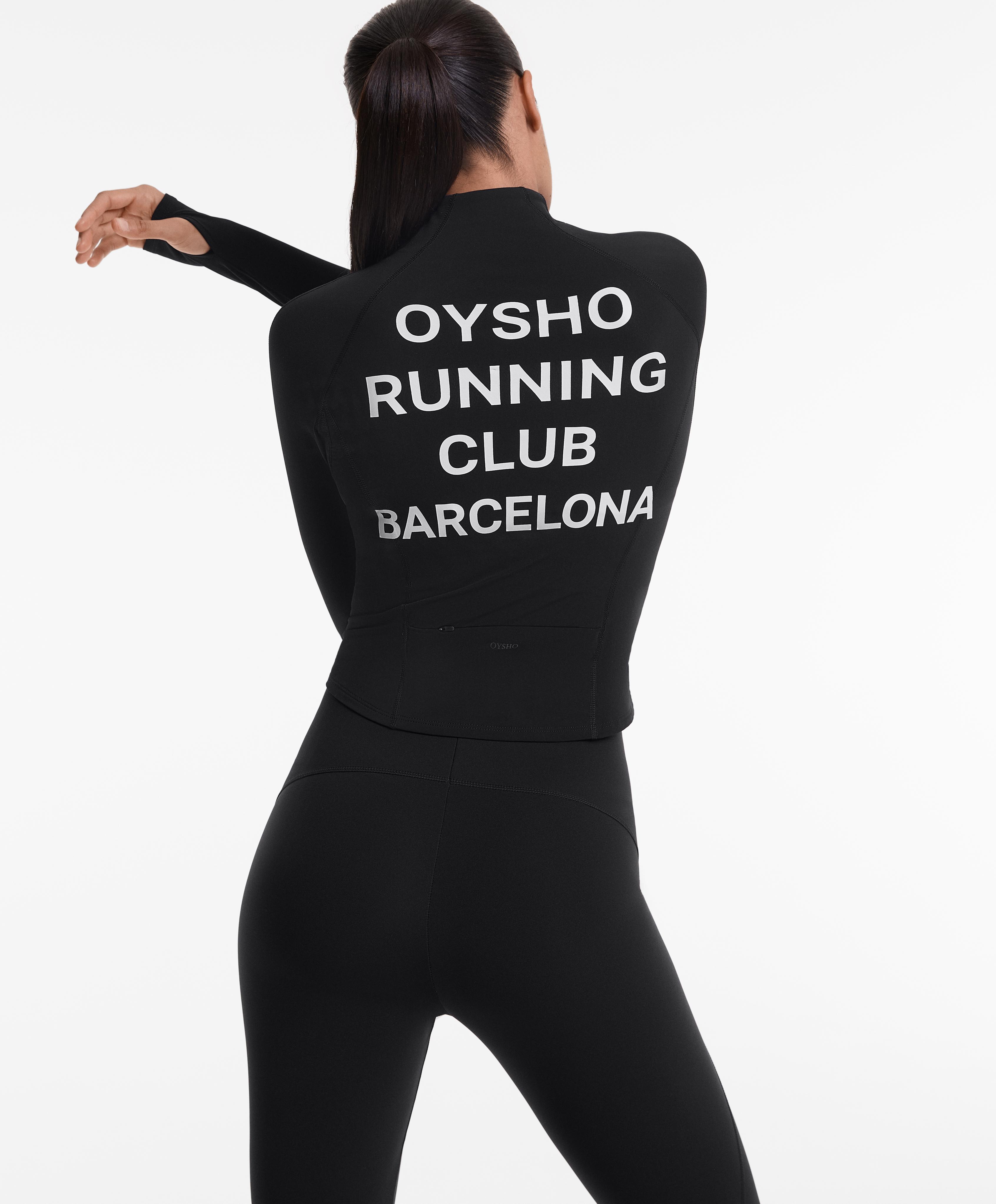 Giacca tecnica light warm cuciture Oysho Running Club Barcelona Giacca tecnica light warm cuciture Oysho Running Club Barcelona