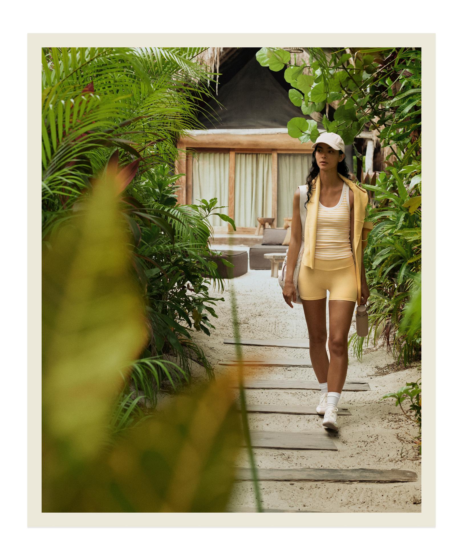 Comfortlux high-rise 10cm hot pants Comfortlux high-rise 10cm hot pants