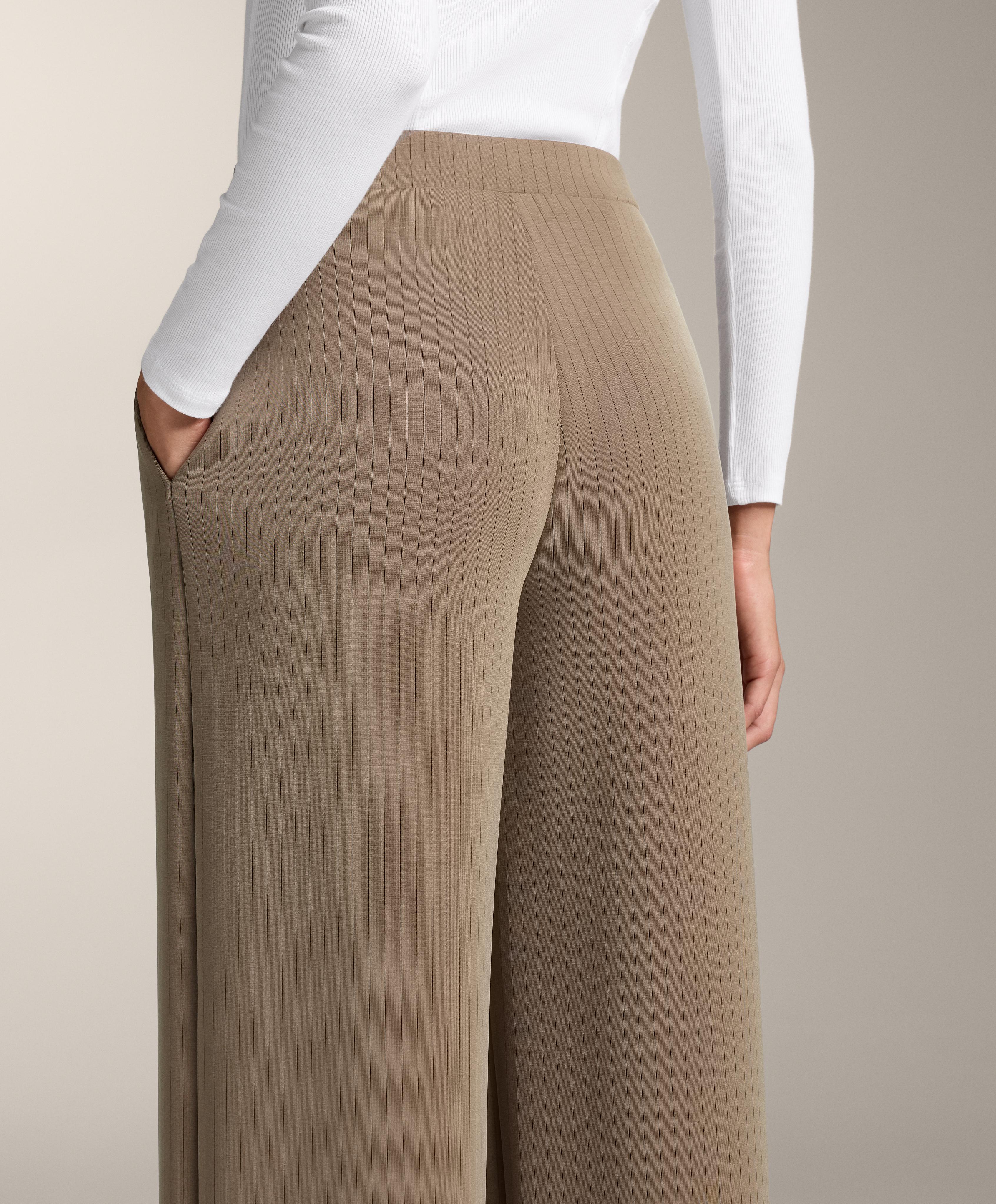 Прямые брюки в полоску из модала с мягкой на ощупь текстурой - Распродажа