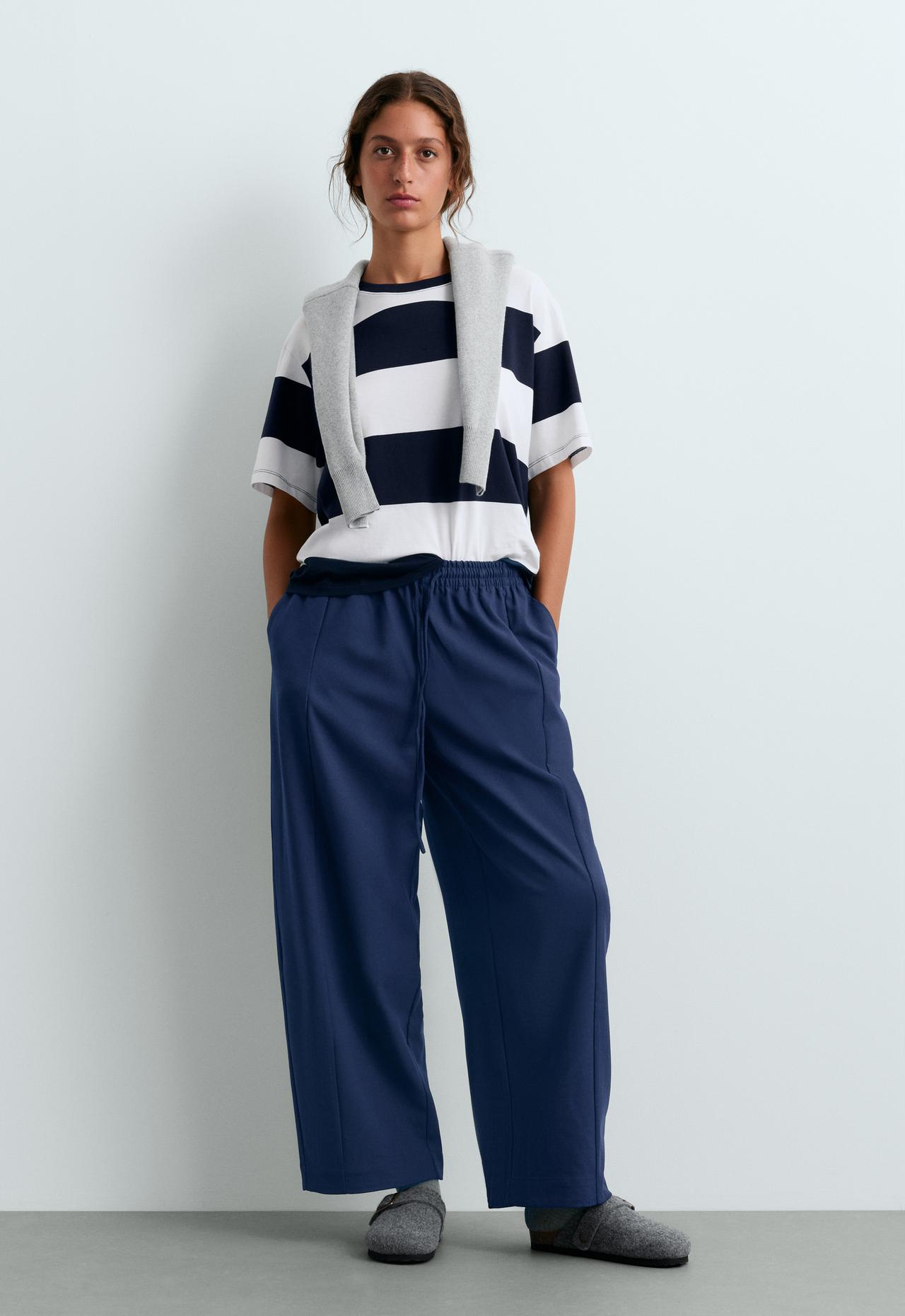 Boxy cotton-blend T-shirt with wide stripes — NAVY BLUE