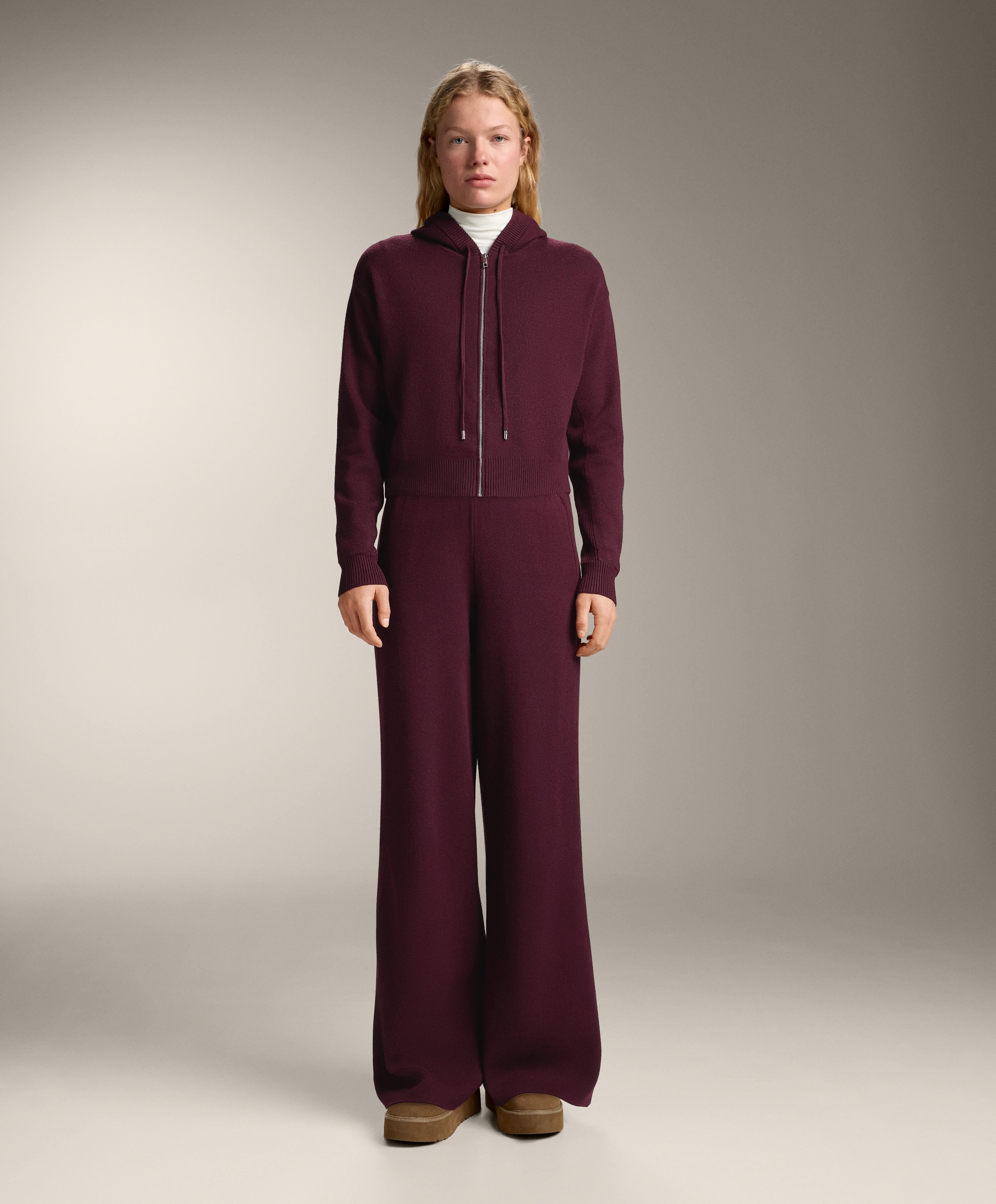 Прав панталон страничен ръб плетени Прав панталон страничен ръб плетени