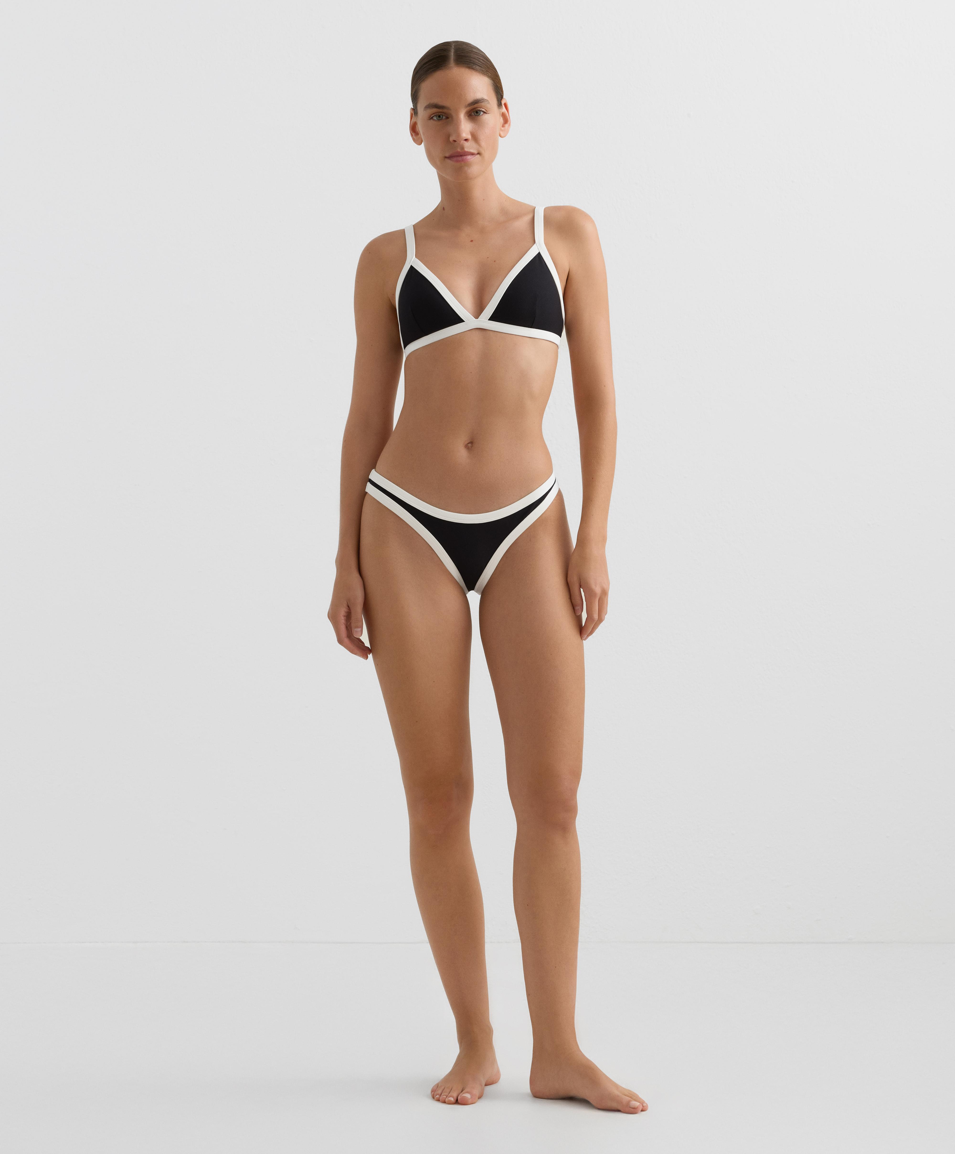 Bikini Medium Bottoms Contrast Trim U-Cut - Sale Bikini Medium Bottoms Contrast Trim U-Cut - Sale
