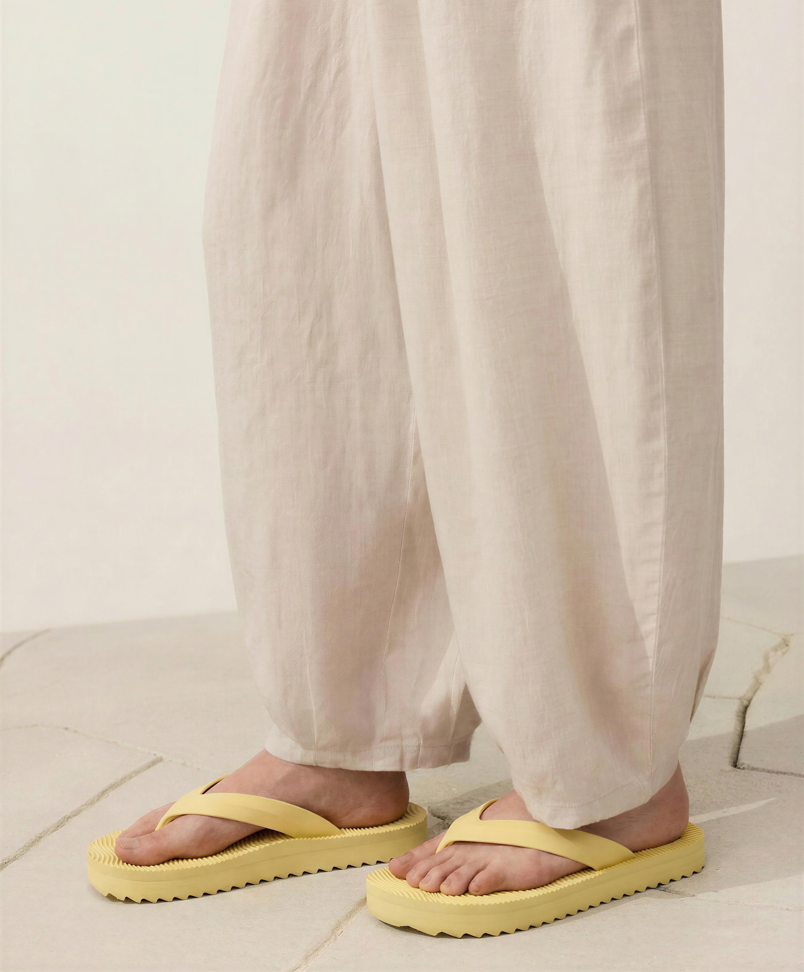Textured platform beach sandals — YELLOW